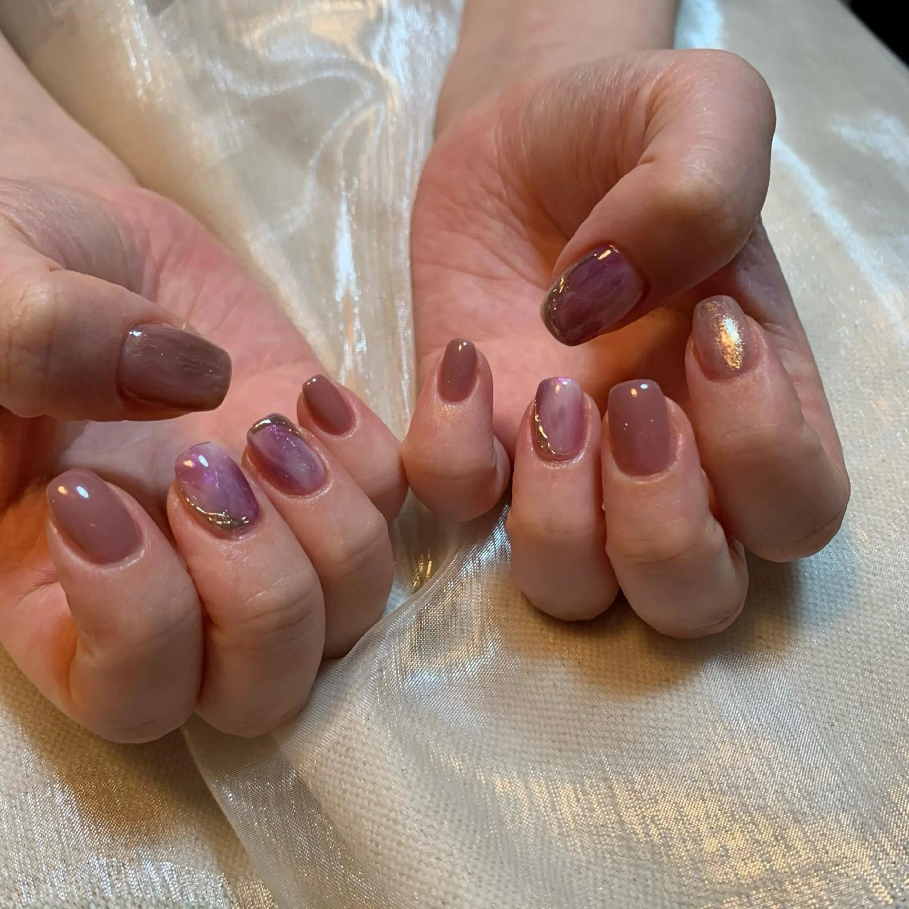 ネイル ハンドネイル repos~ルポ~所属・里見 麗のネイルデザイン