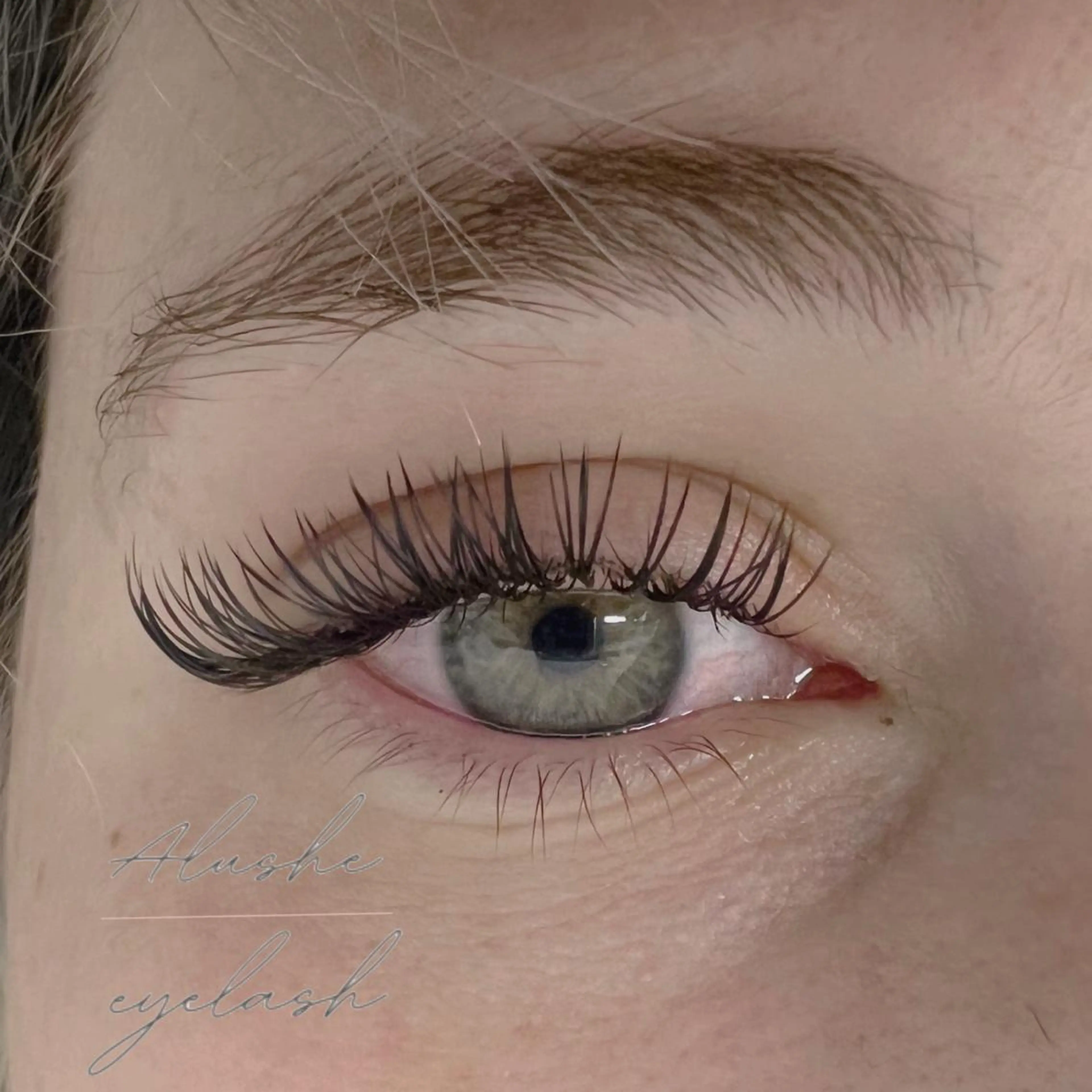 マツエク・マツパ Cカール 目尻長め マツエク ⁺˚･༓☾アルーシェ みゆり☽༓･˚⁺のマツエク・マツパデザイン