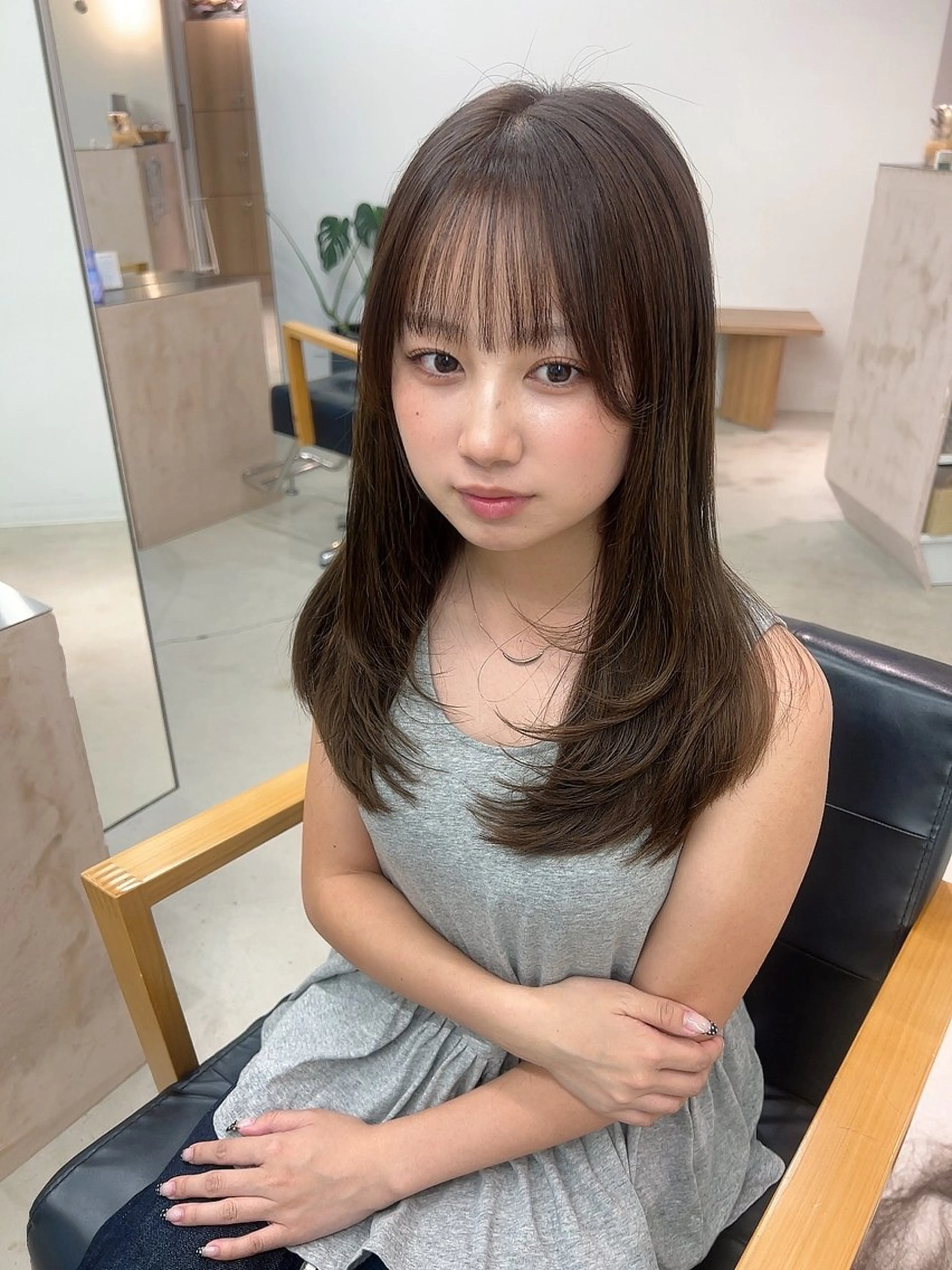 ロング レイヤーカット カット ヘアカラー トリートメント vince. moekoのヘアスタイル