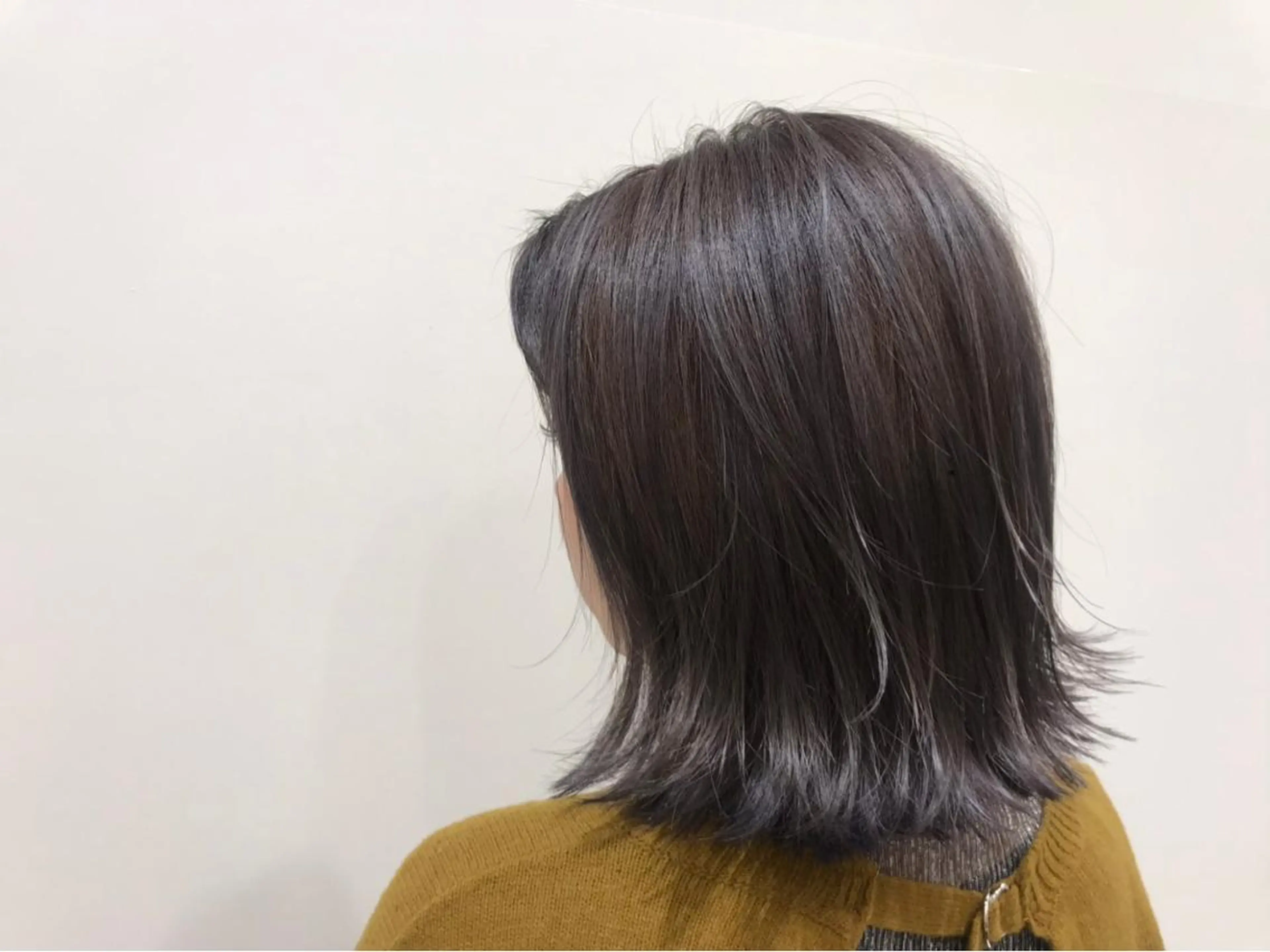 ミディアム 透明感カラー・ 髪質改善🩵イケダのヘアスタイル