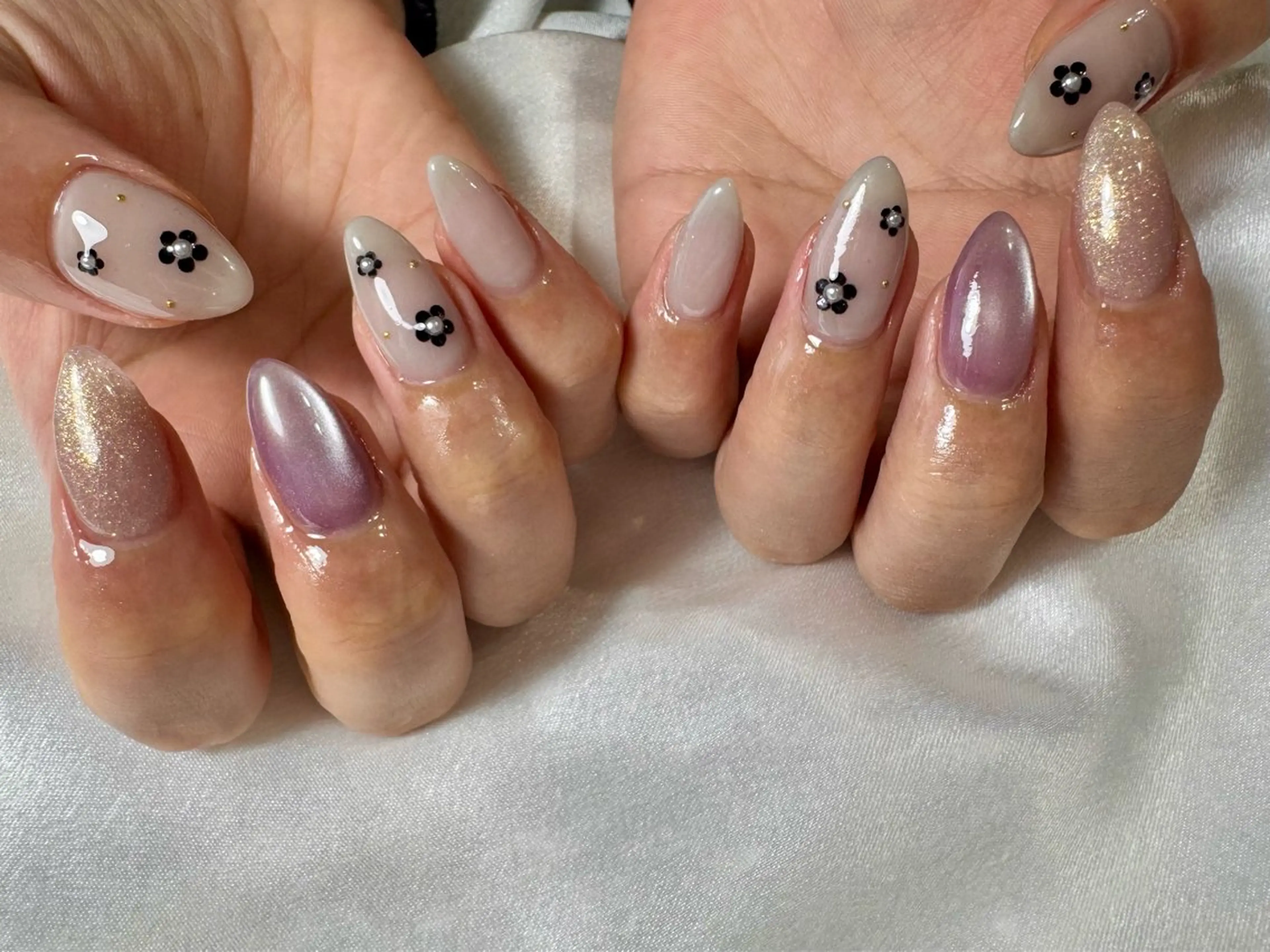 ネイル オーロラネイル 桜ネイル フラワーネイル フットネイル フレンチネイル ハンドネイル kikinail 溝の口のネイルデザイン