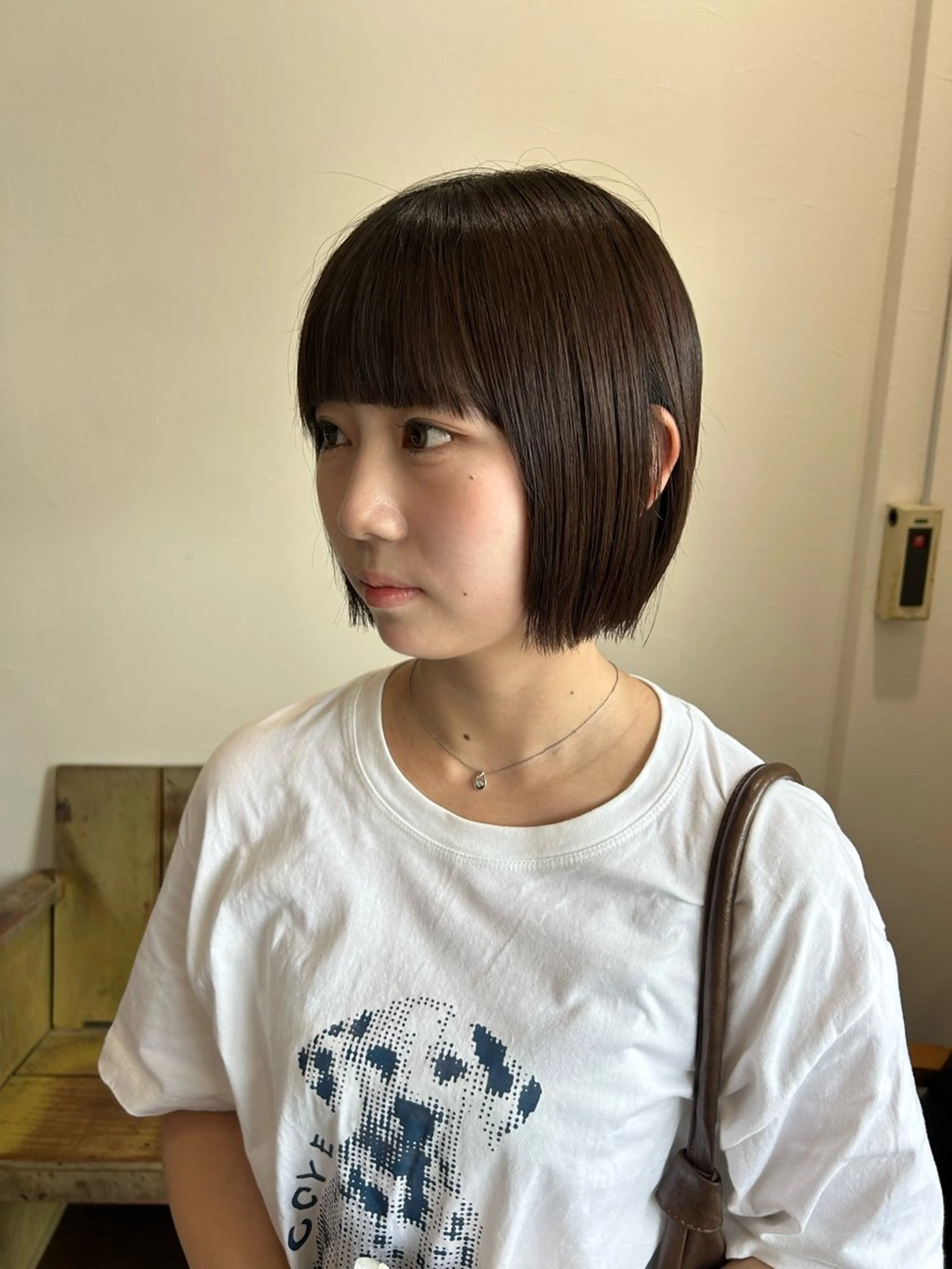 ショート 切りっぱなしボブ ボブ レディース特化/ 前橋/よしかわあんみのヘアスタイル