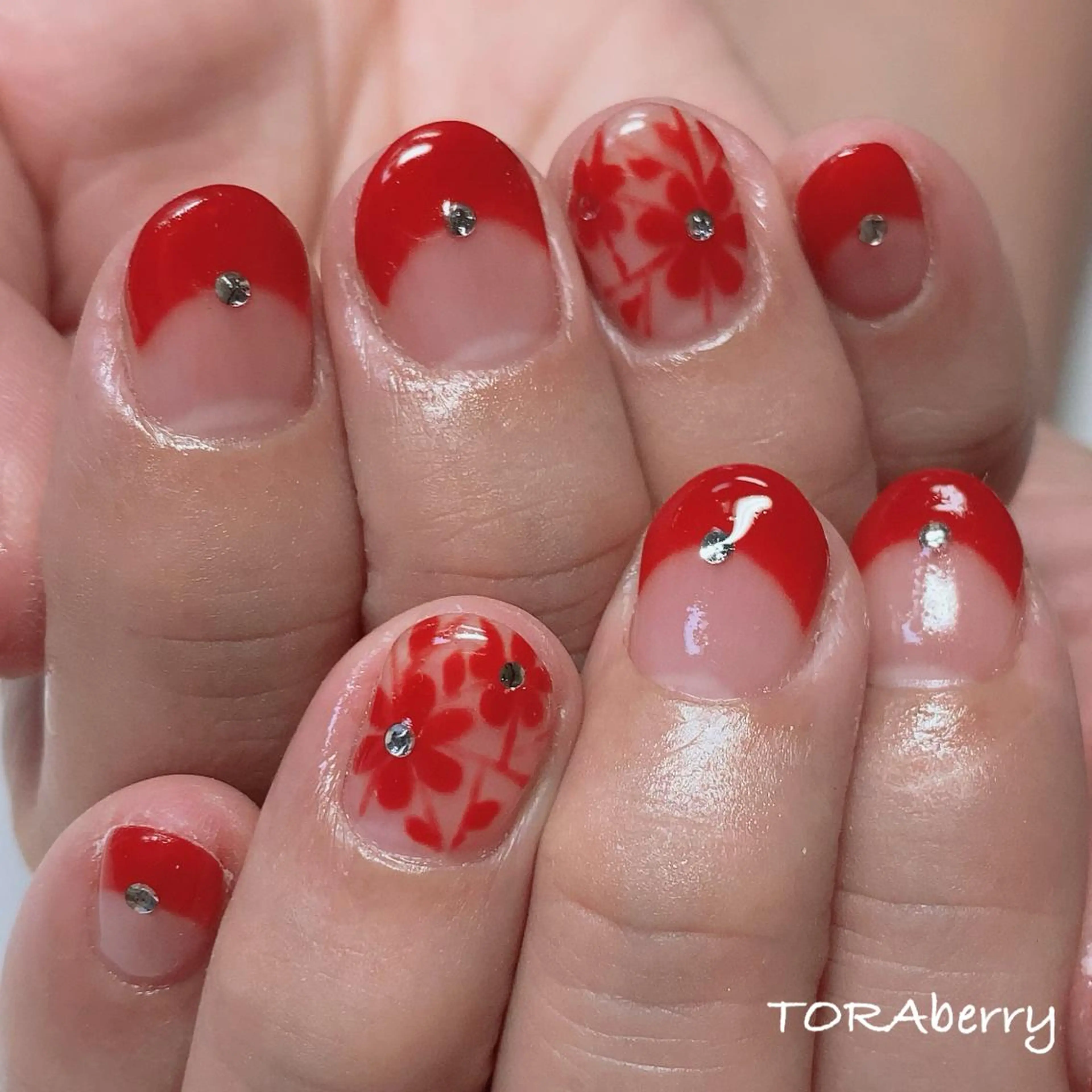 ネイル ハンドネイル ネイリスト なつみのネイルデザイン