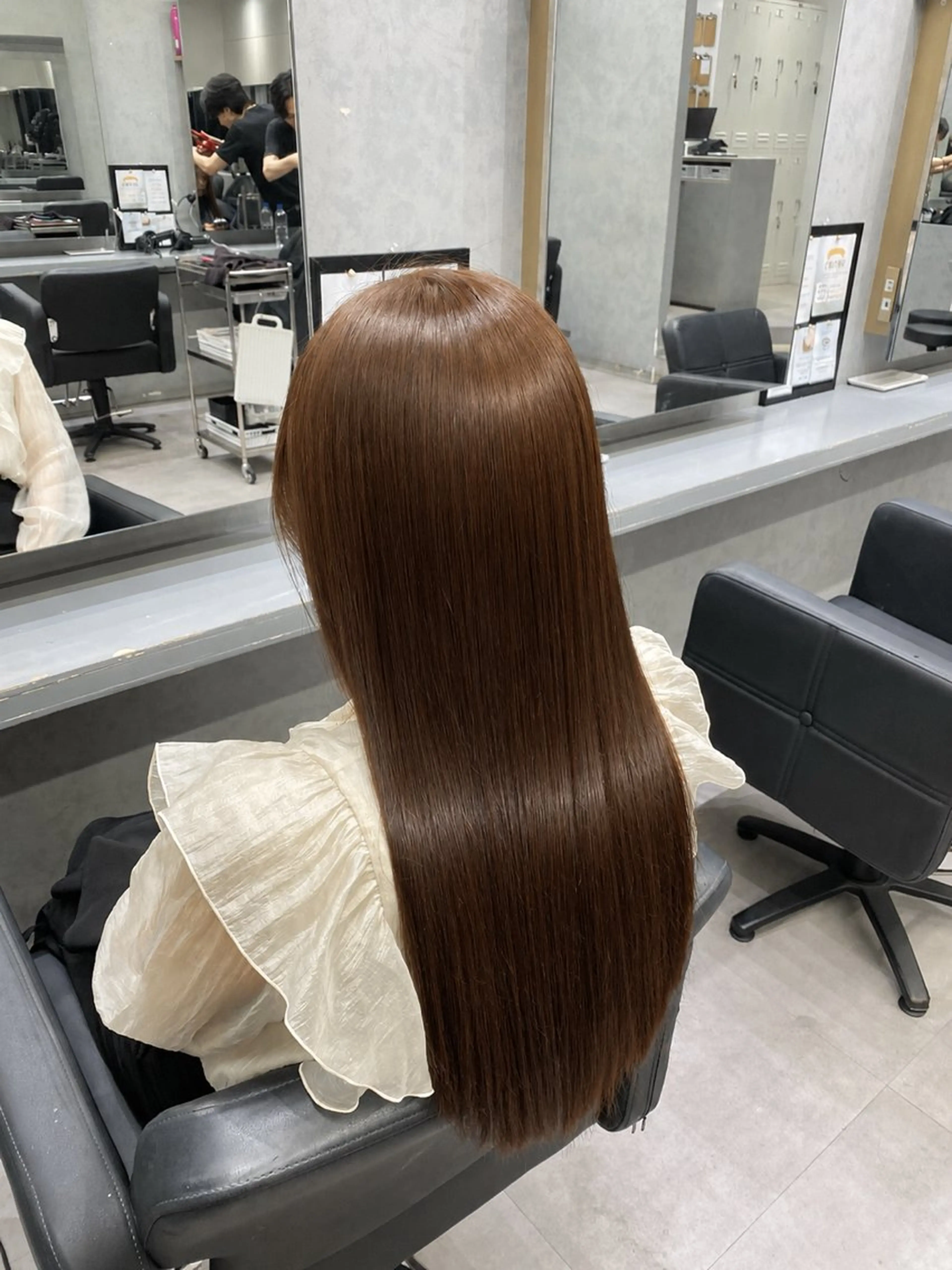 ロング カラー ヘアカラー トリートメント 【elyts】 MISAKIのヘアスタイル