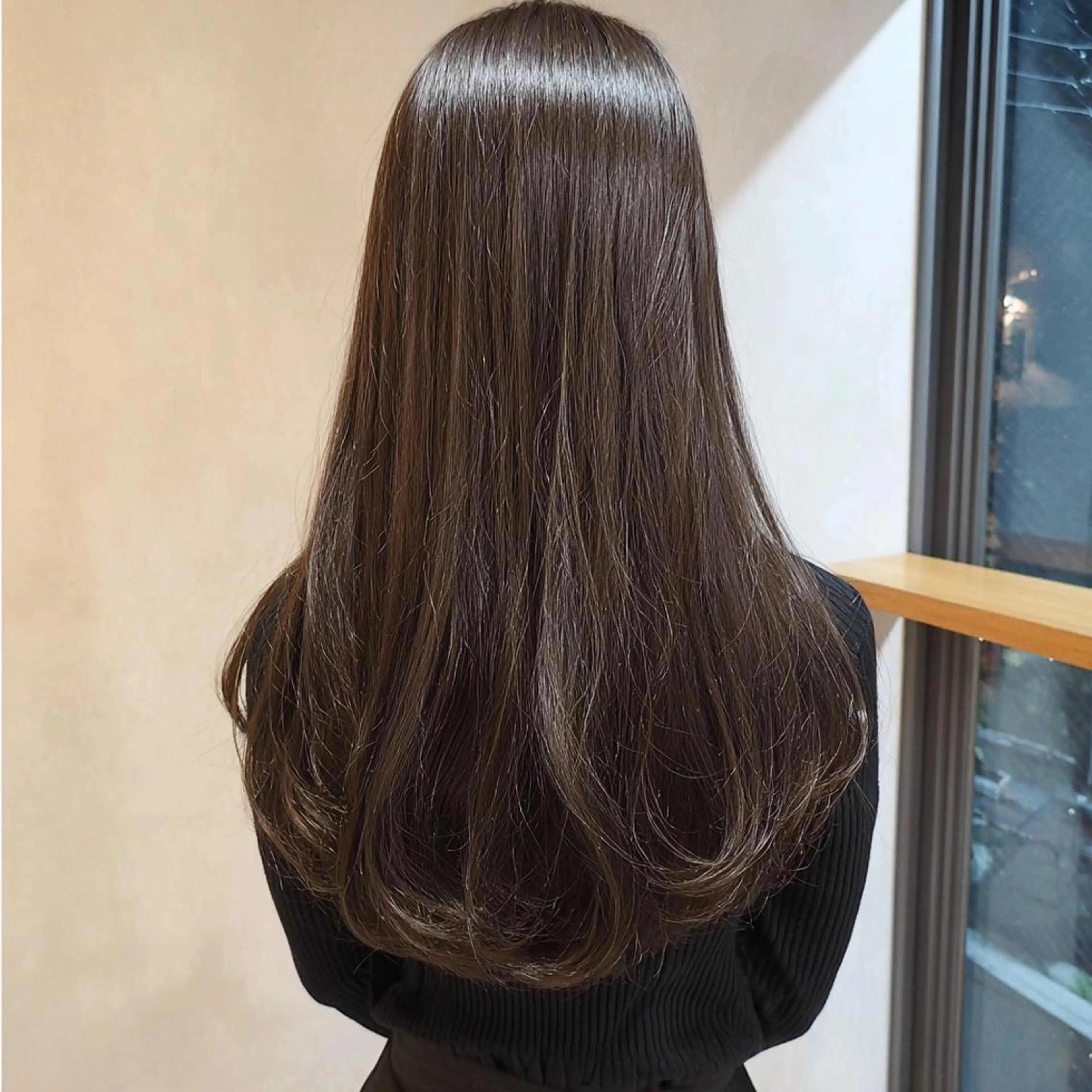ロング 韓国レイヤーカット✨ 縮毛矯正　原田 優作のヘアスタイル