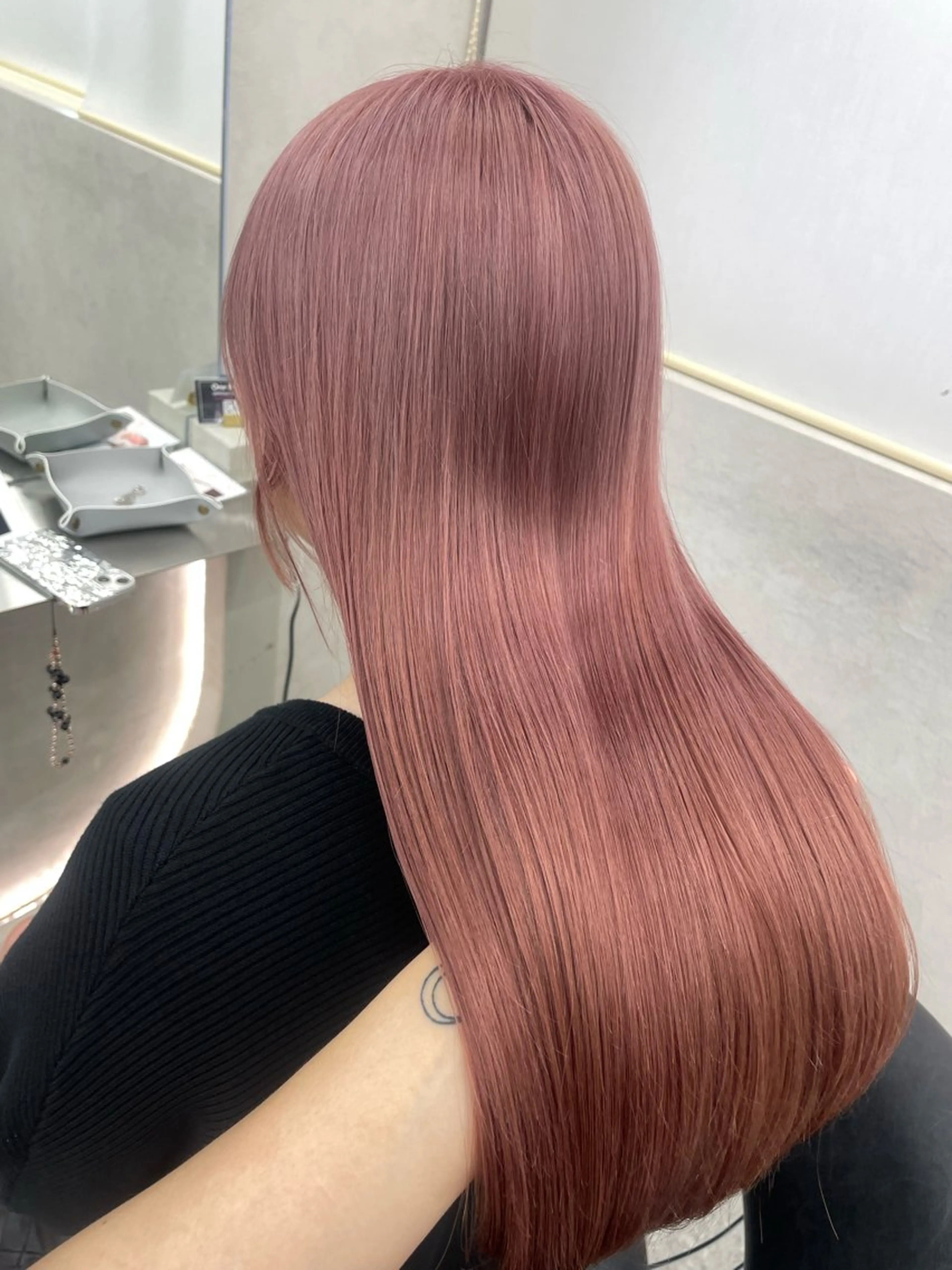 カラー ヘアカラー あ い か 🎀 レイヤーカットのヘアスタイル