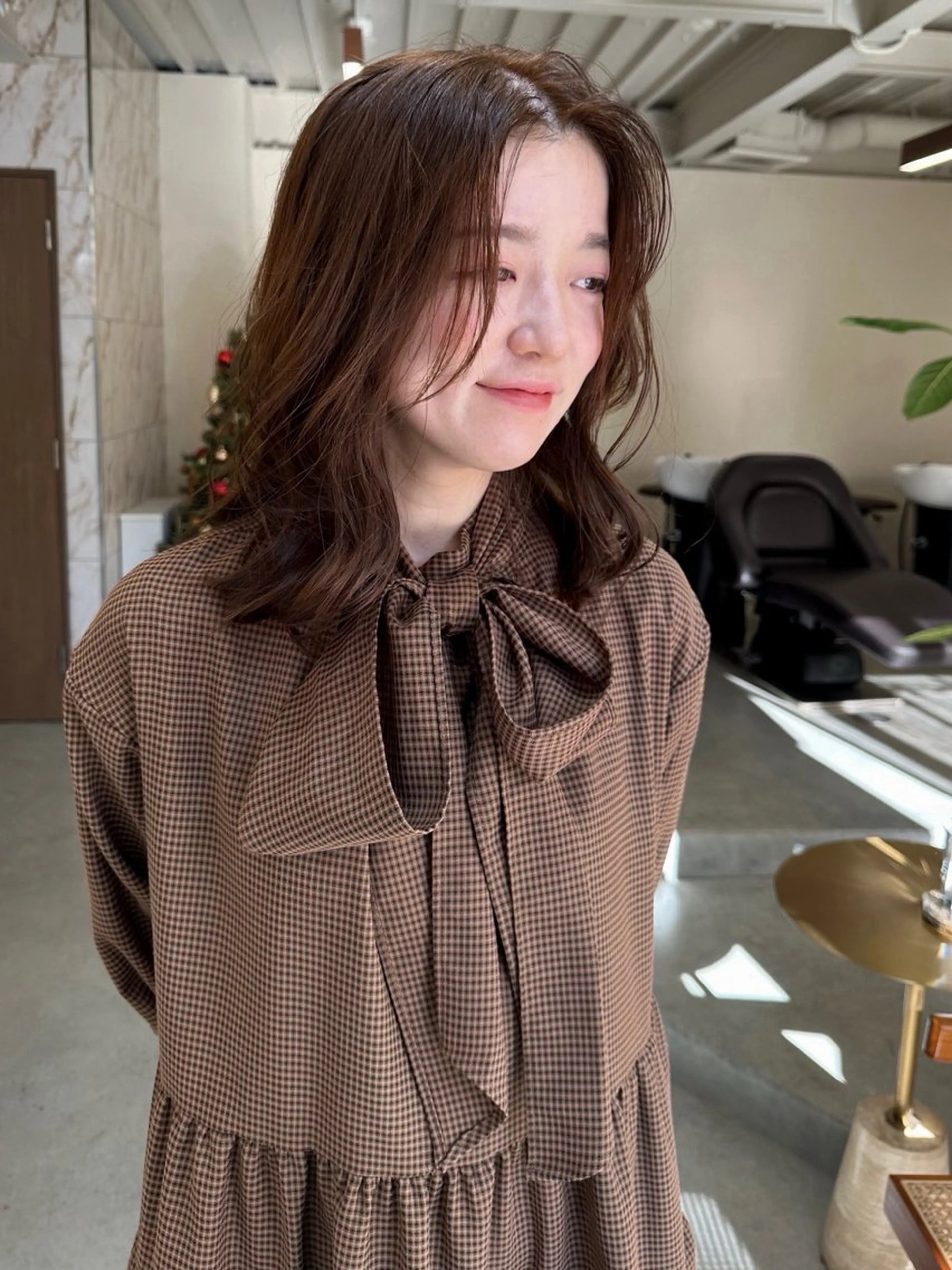 ミディアム カラー カット ヘアカラー トリートメント ハイトーン×似合わせ 🌱中川慎之介のヘアスタイル