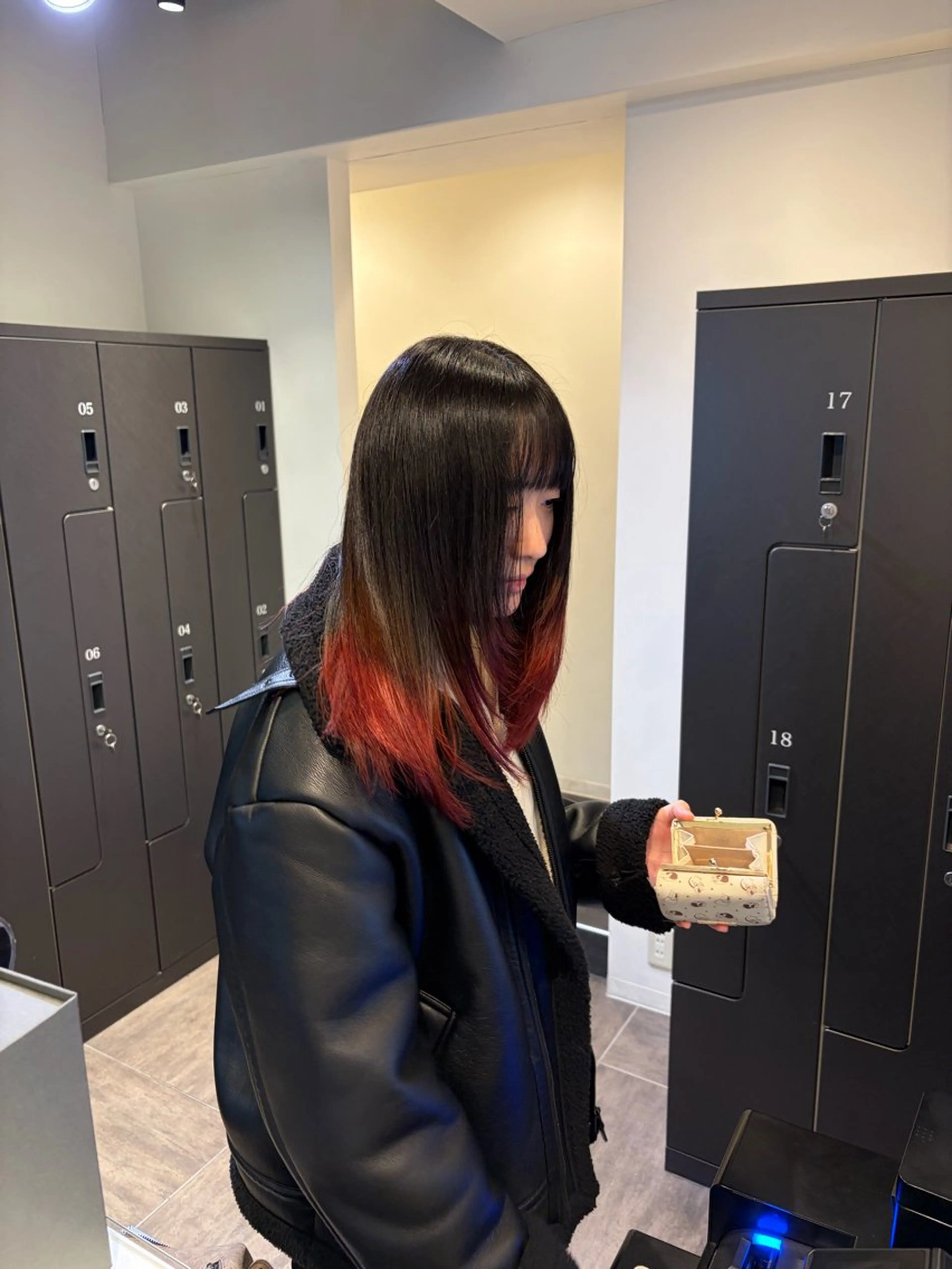 ミディアム カラー 中川 蓮のヘアスタイル