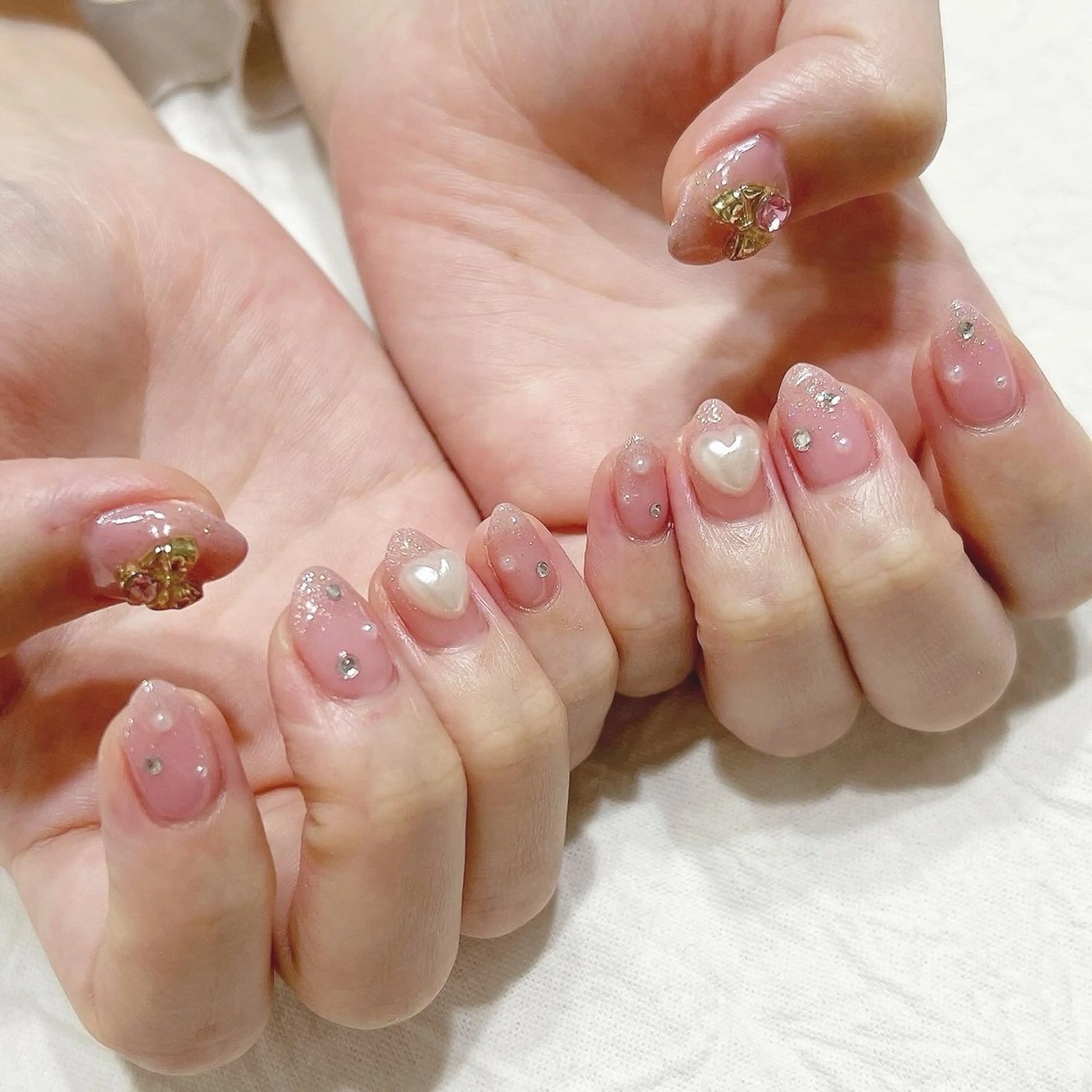 ネイル ハート ハンドネイル peaberry nailのネイルデザイン