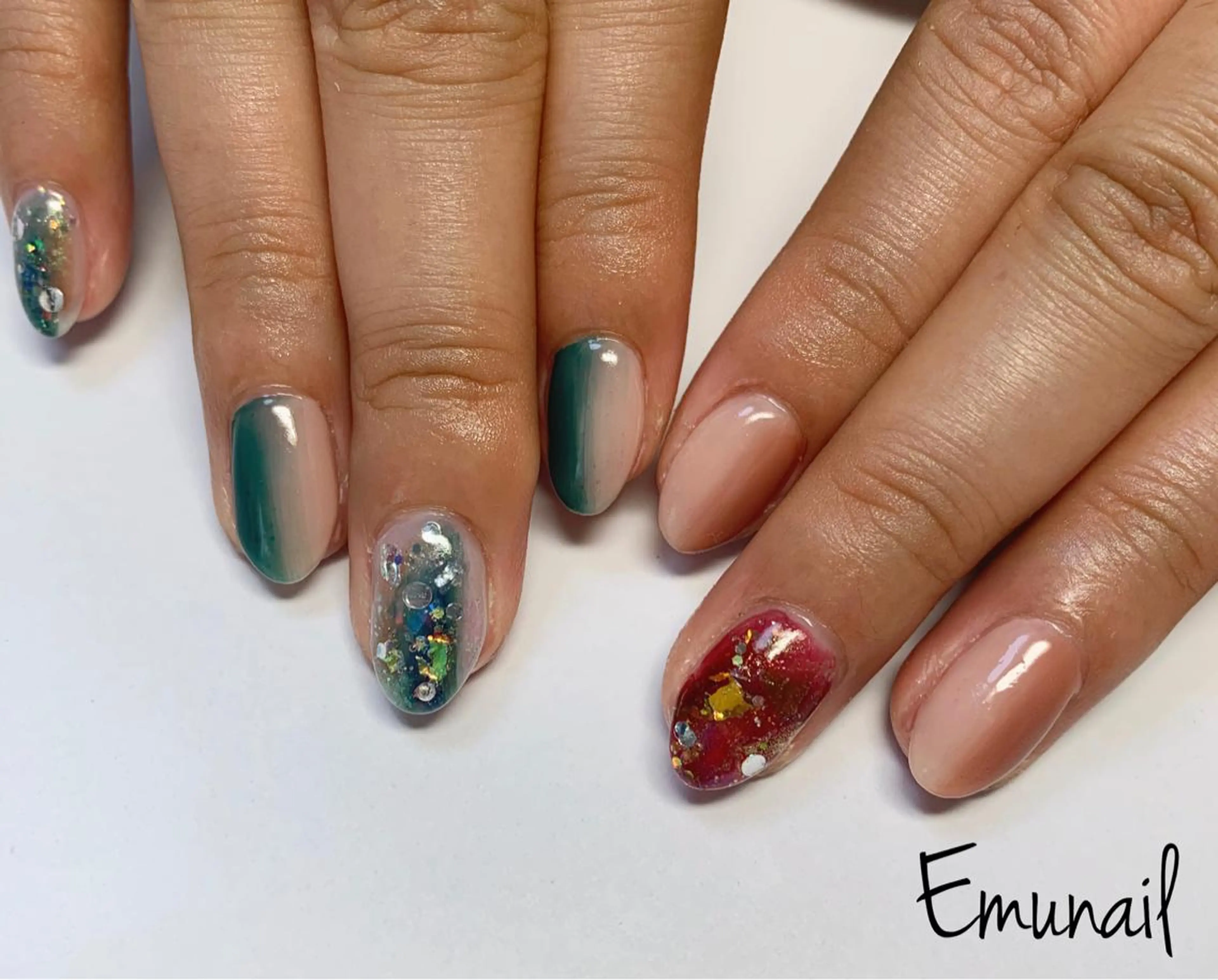 ネイル ハンドネイル Emu Nailのネイルデザイン