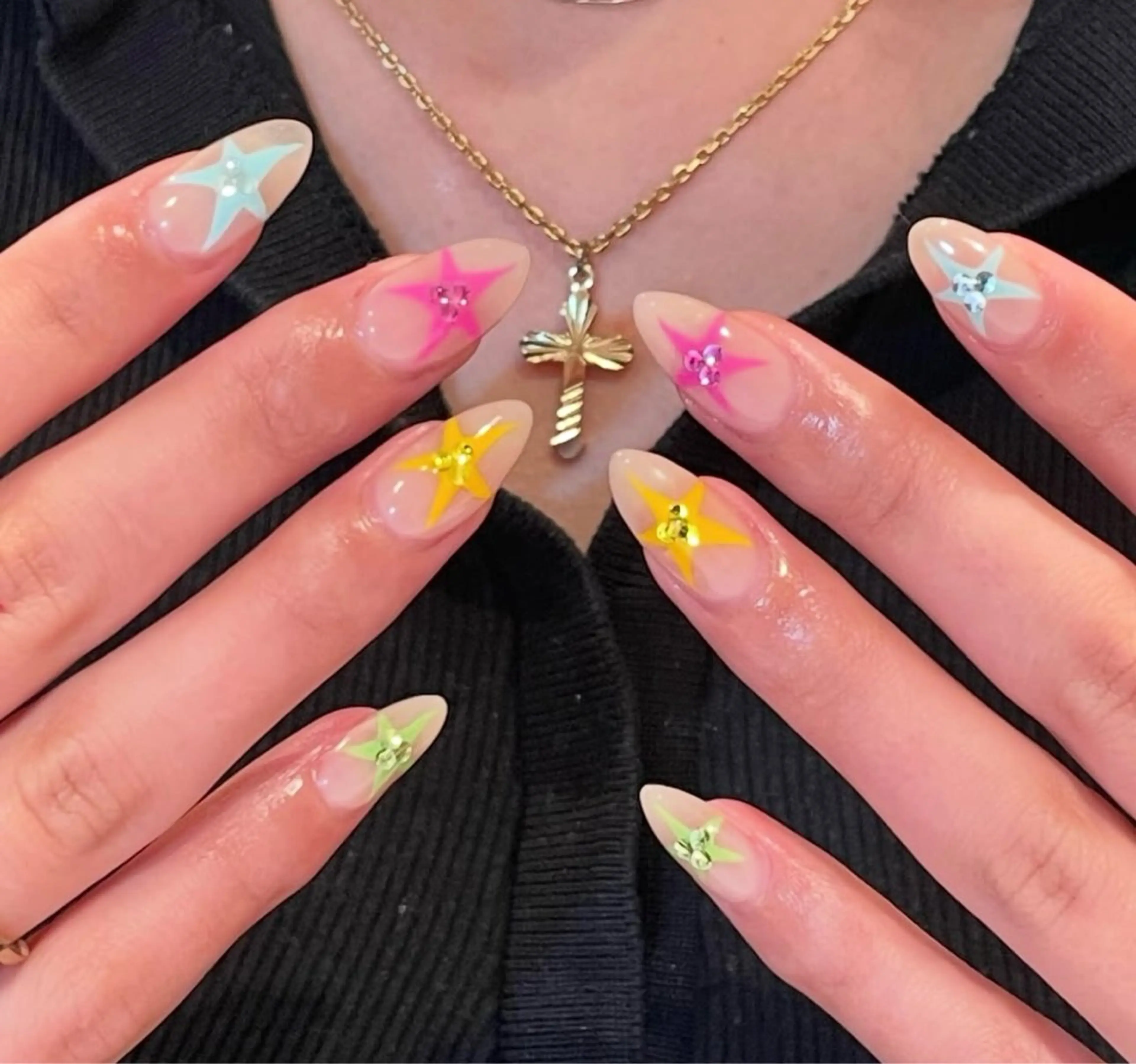 ネイル ハンドネイル BERA NAILSのネイルデザイン