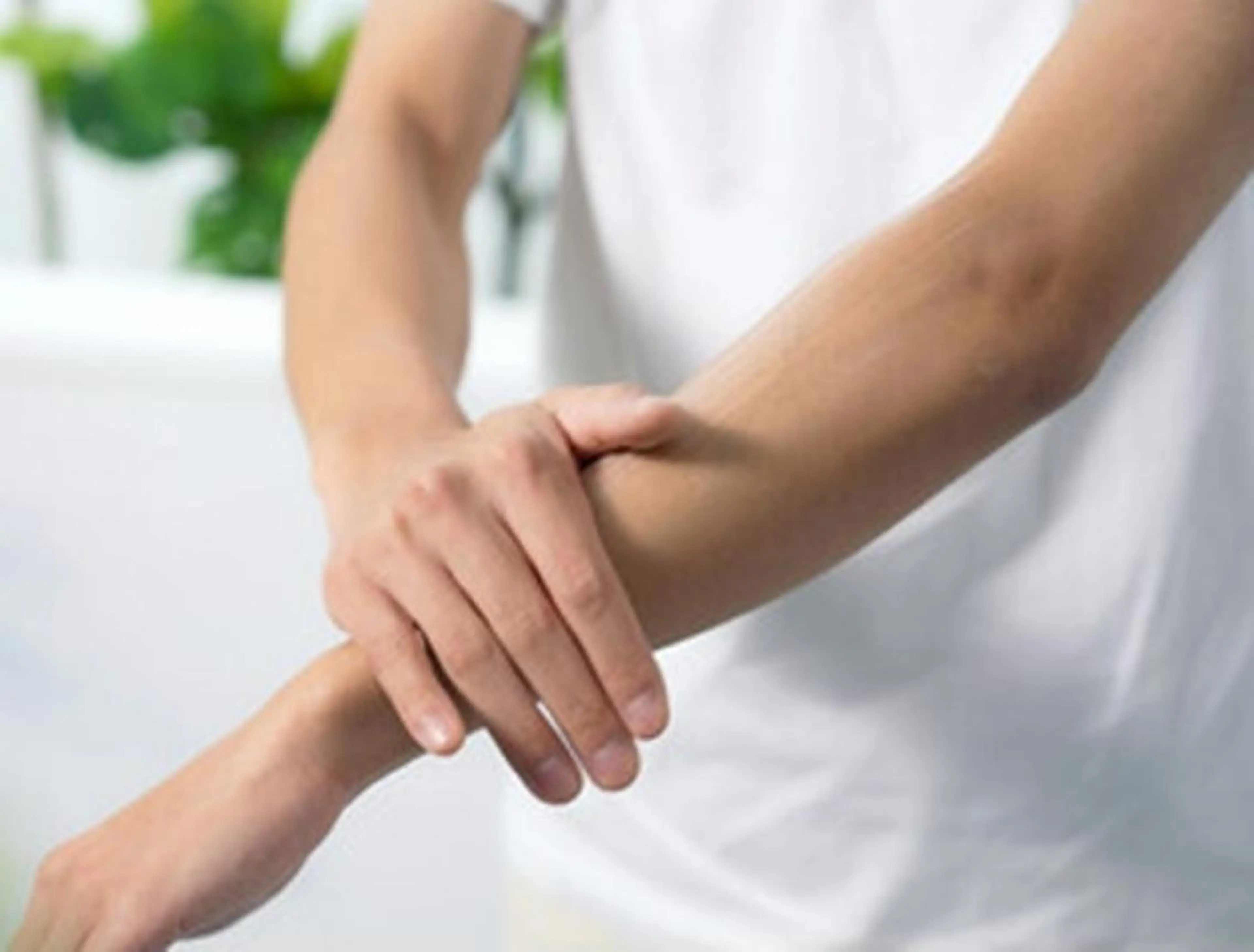 【メンズ/脱毛】腕(ヒジ上or下)or脚(ヒザ上or下)各￥1999→更に学割U24￥1800の写真