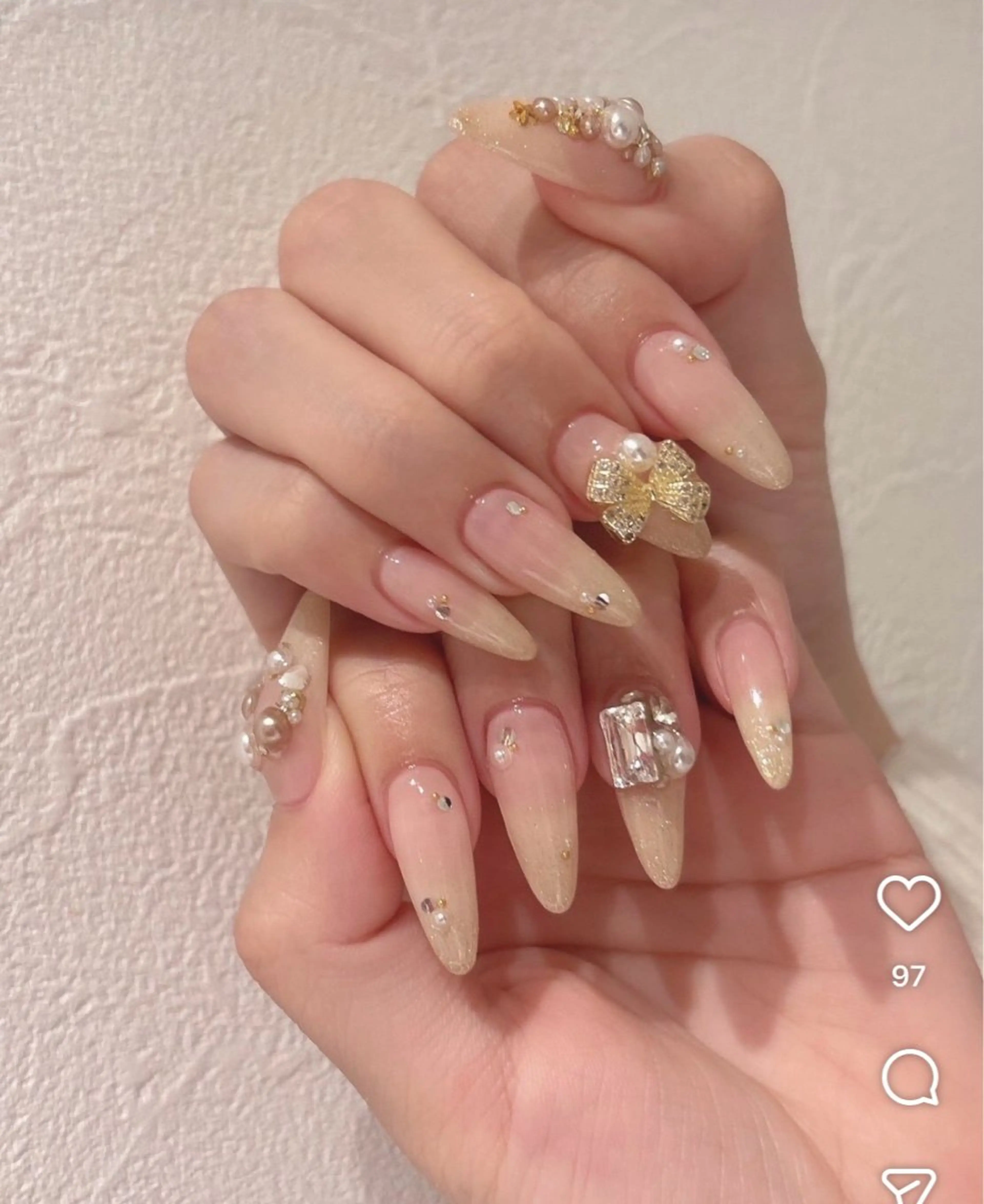 ネイル アートネイル ジェルネイル ガーリー キラキラネイル Nihonthy Nail 新宿のネイルデザイン