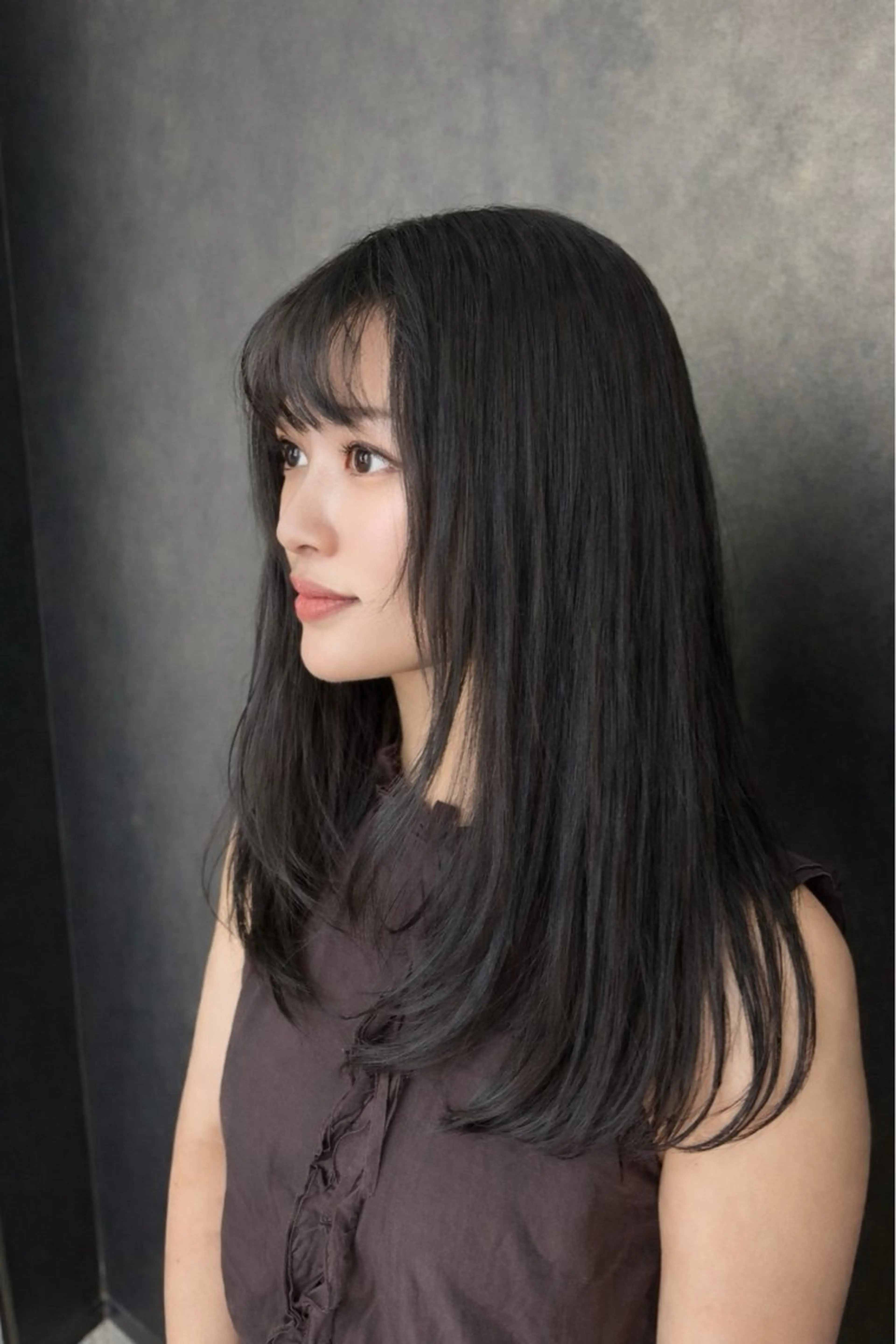 セミロング カット 縮毛矯正 トリートメント 似合わせ💖トレンド ✨TAKAMI😊のヘアスタイル