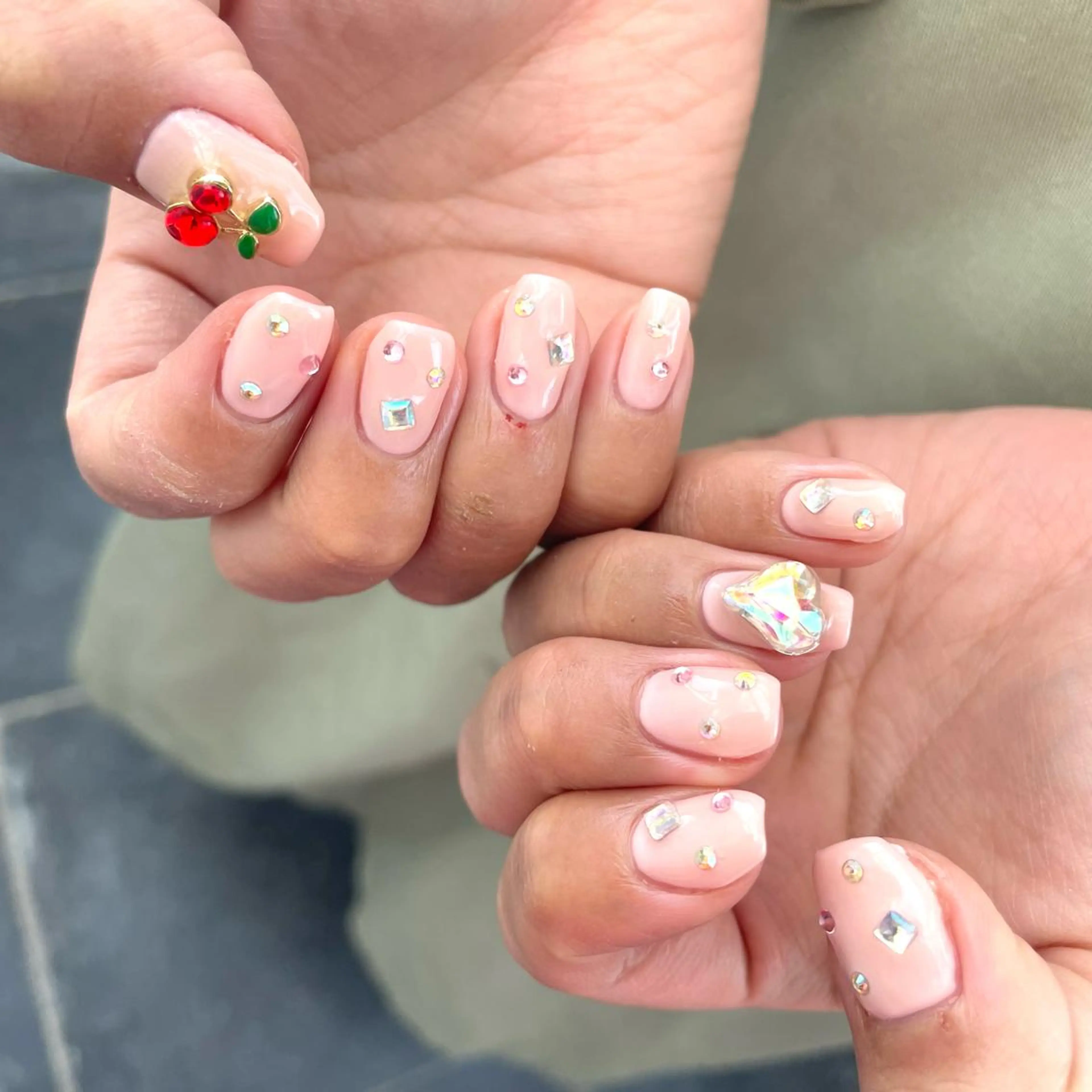 ネイル Nail ヌシん家 AKANEのネイルデザイン