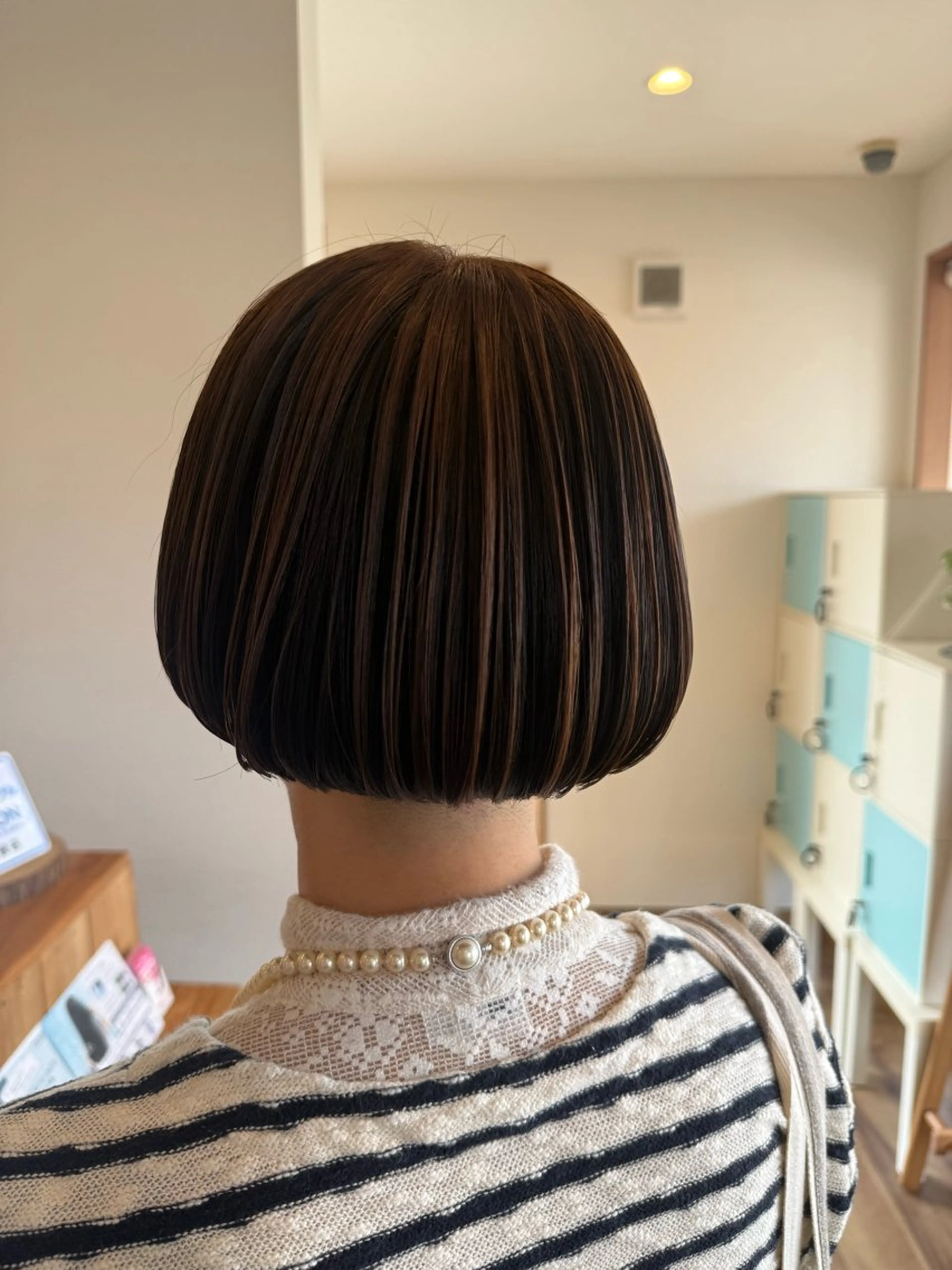 ショート カラー ブリーチ ブリーチなしカラー ヘアカラー タガミ リンカのヘアスタイル