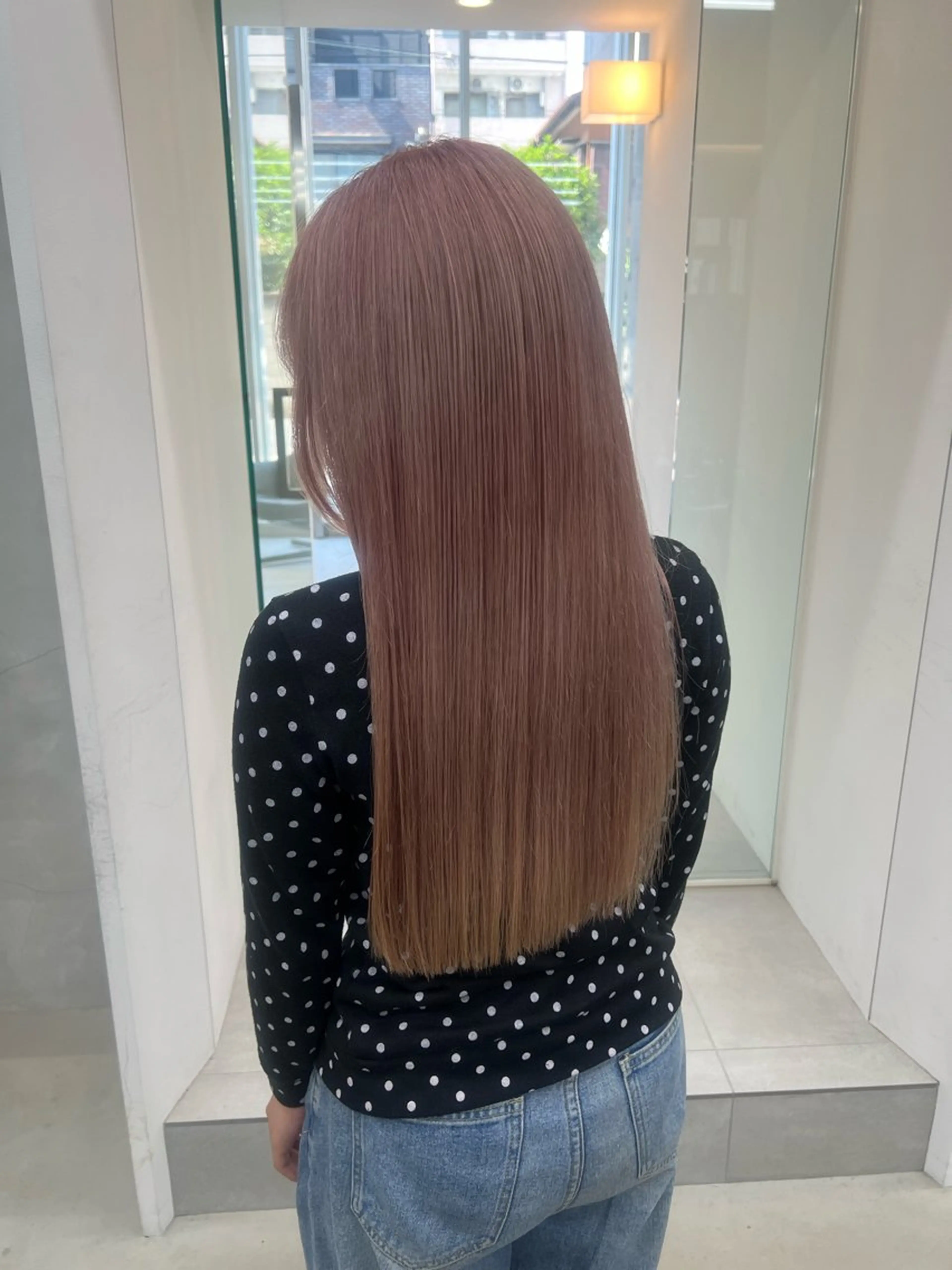 ロング カラー ブリーチ ブロンド ピンクカラー ヘアカラー 吉沢遣人/レイヤー 艶カラー/抜け感のヘアスタイル