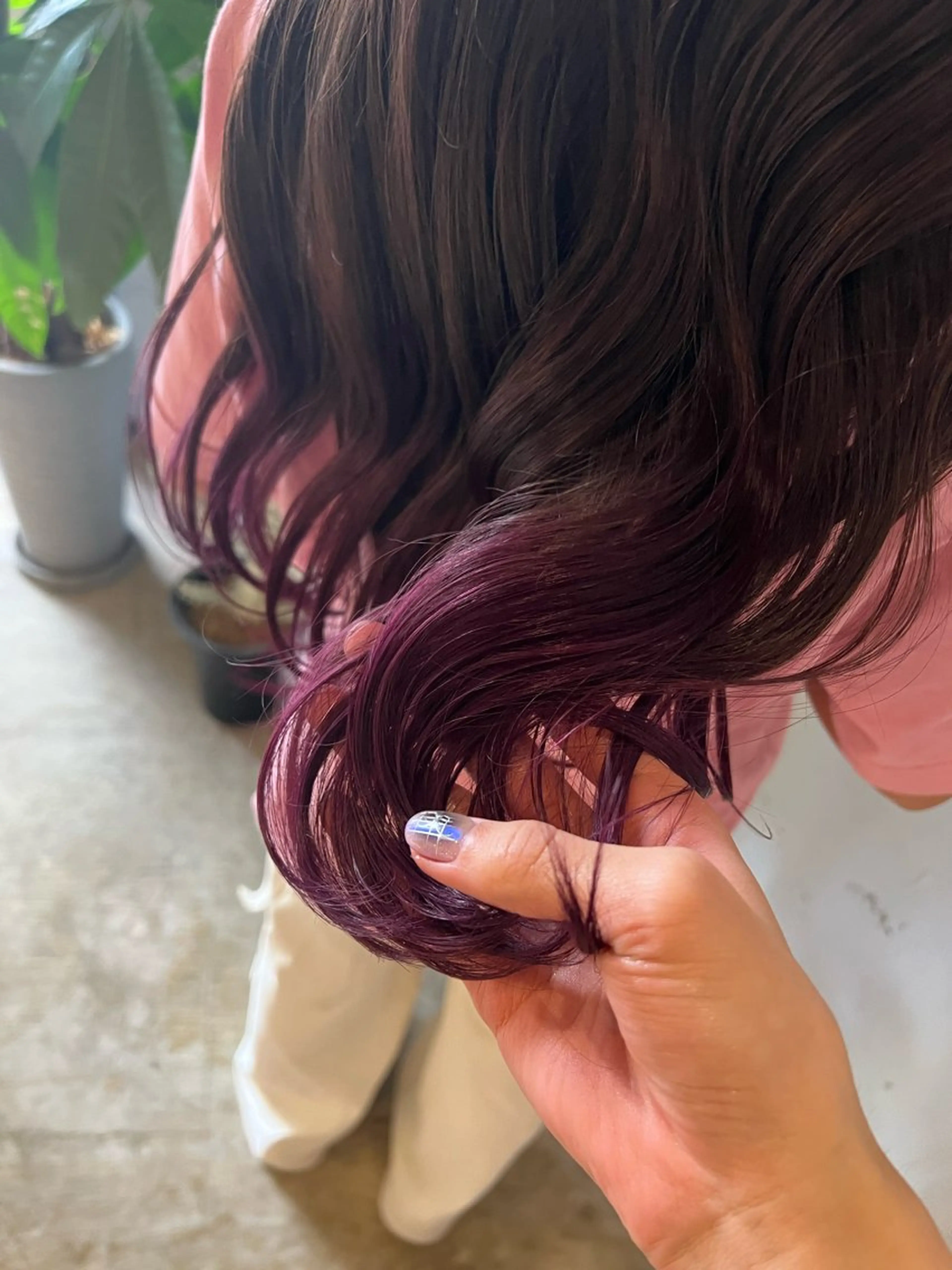 ロング カラー キッズ カシス グラデーションカラー レッドカラー ヘアカラー トリートメント ヘッドスパ カラースペシャリスト しょう🧑🏼‍🎨のヘアスタイル