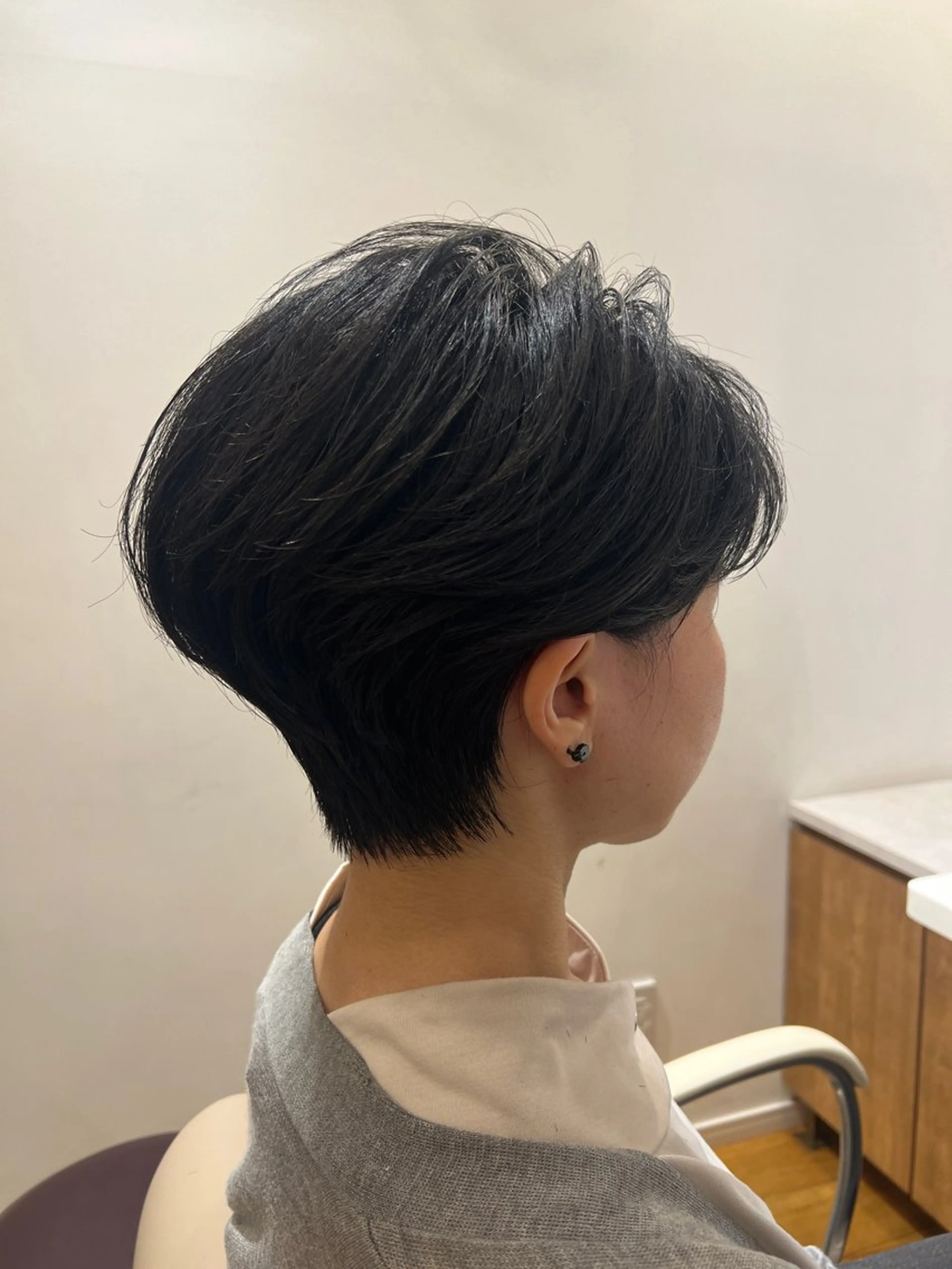 ショート くびれヘア ショートヘア 似合わせカット /宮本セナのヘアスタイル