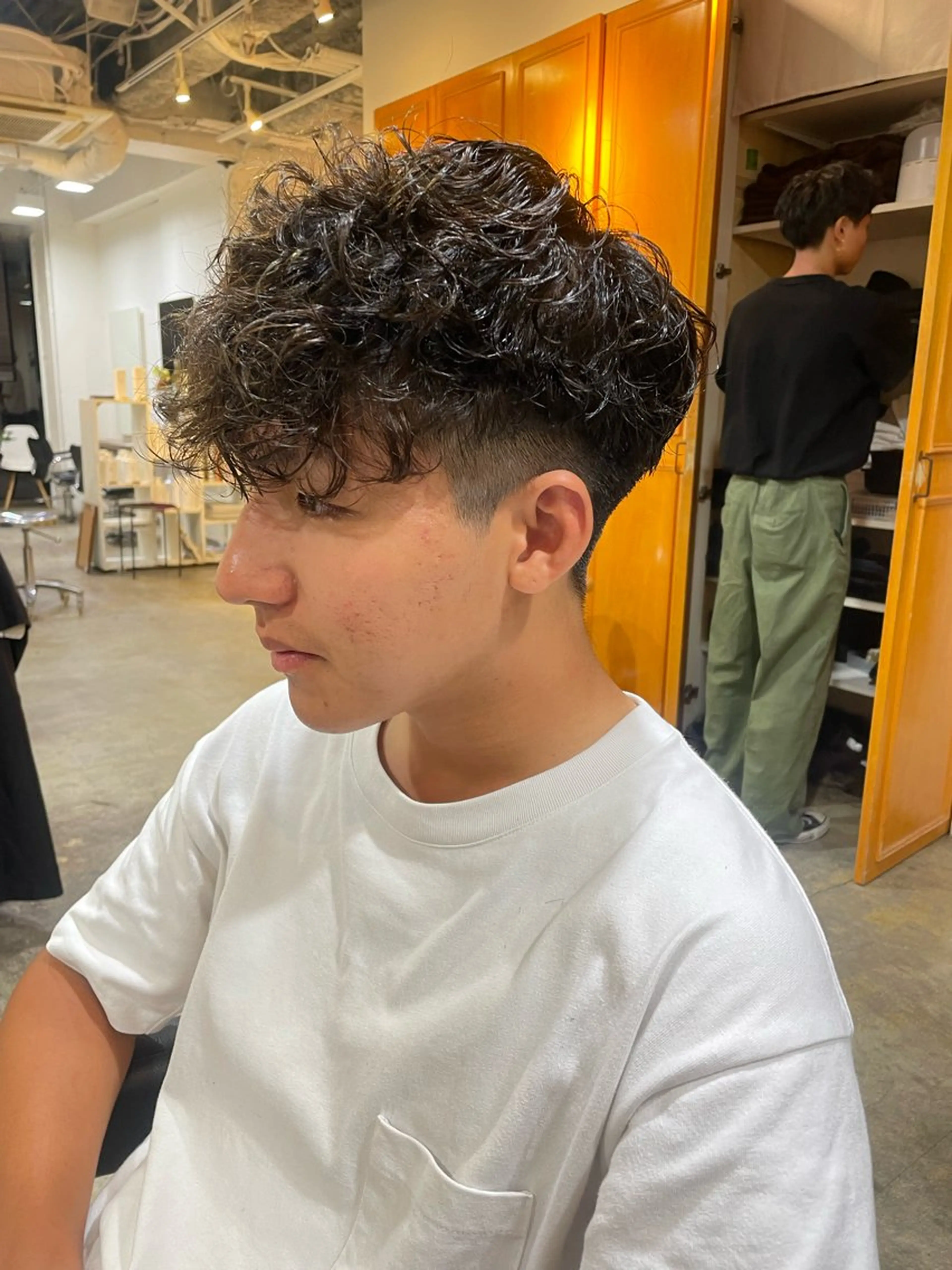 ミディアム パーマ メンズ スペインカール 韓国ヘア/wカラー レイヤー/RIN🎀のヘアスタイル