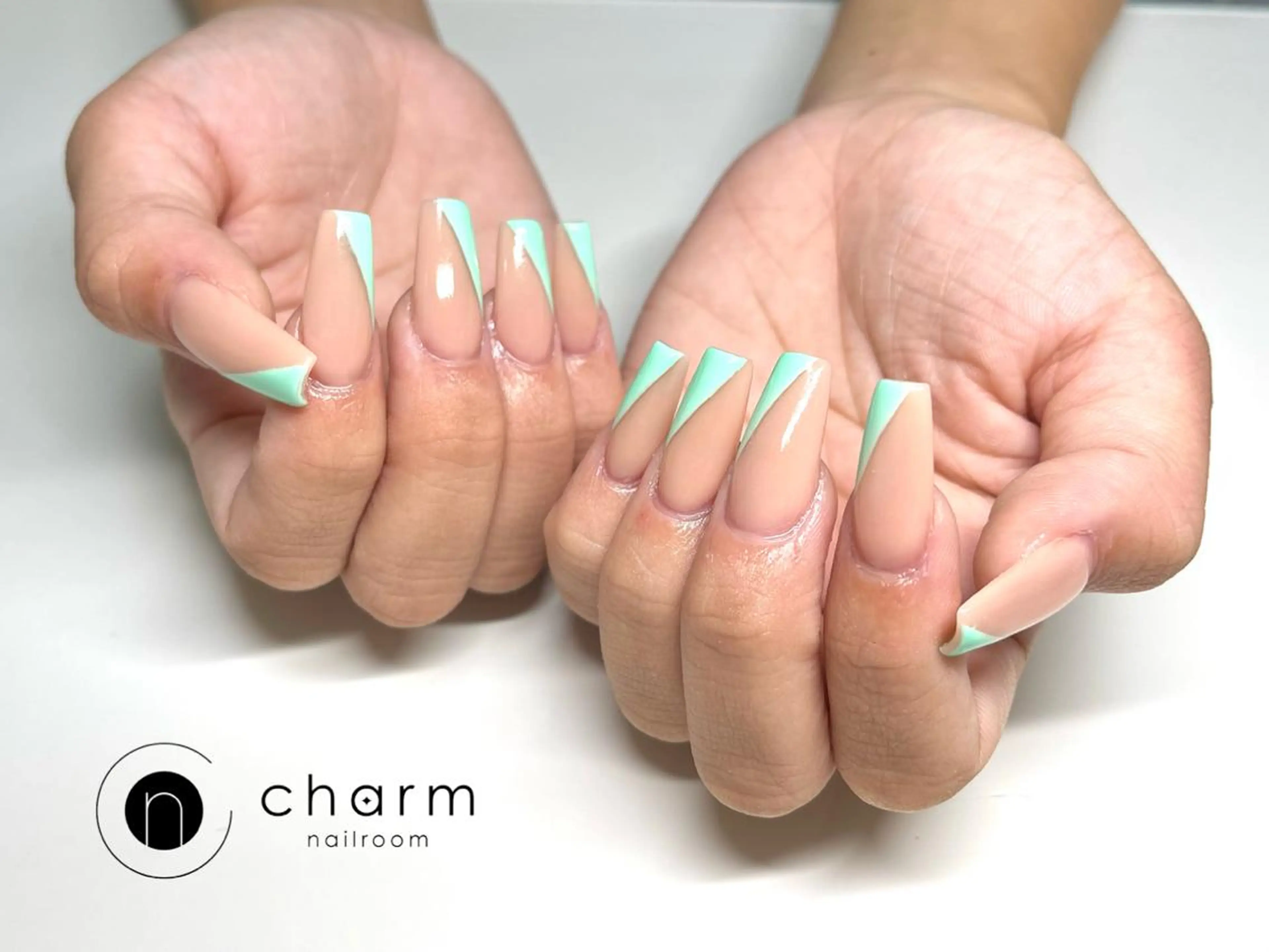 ネイル ハンドネイル nailroom  charm所属・ネイルルーム チャームのネイルデザイン