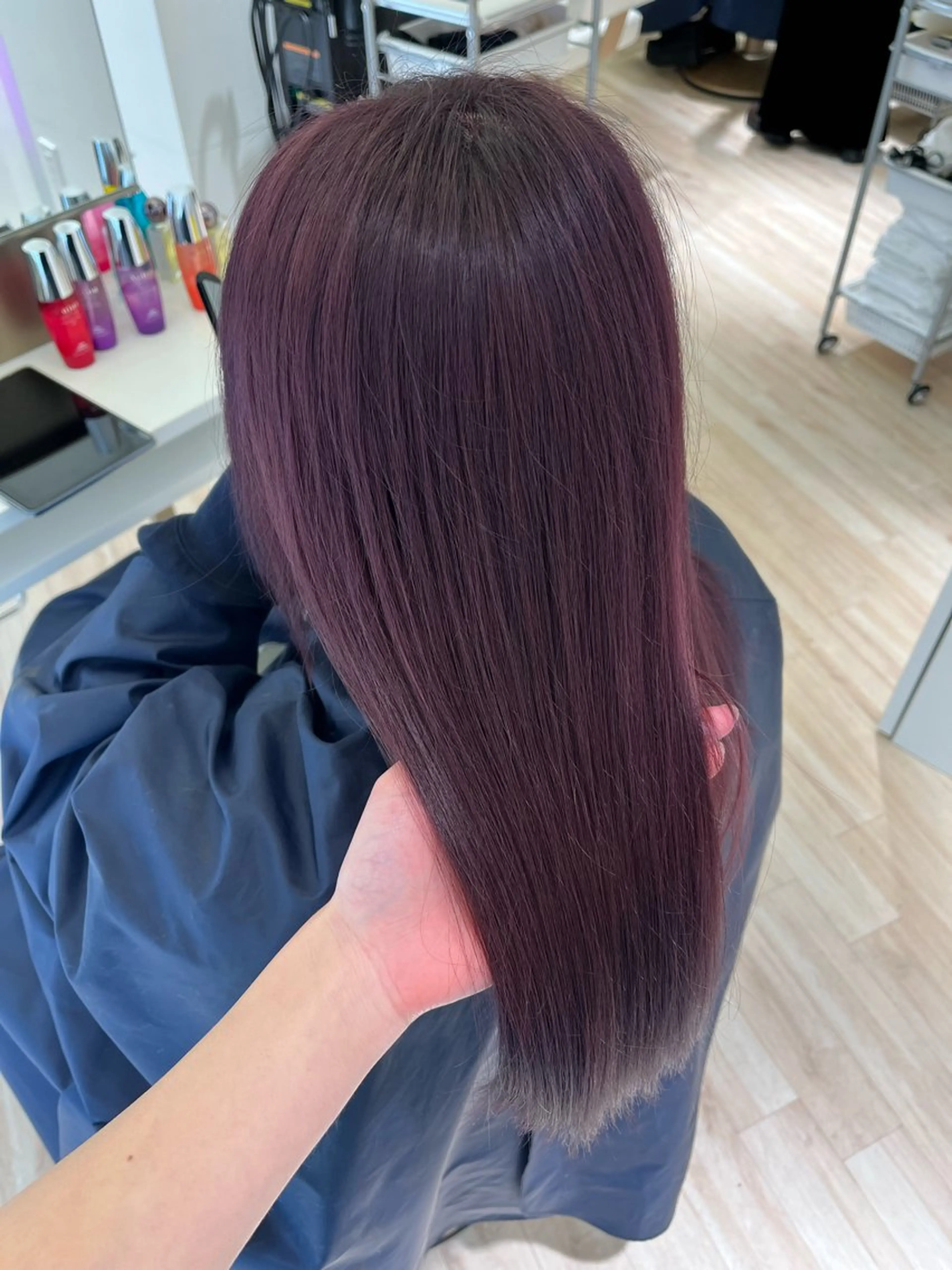 セミロング カラー GOODDAY ヘアサロンのヘアスタイル