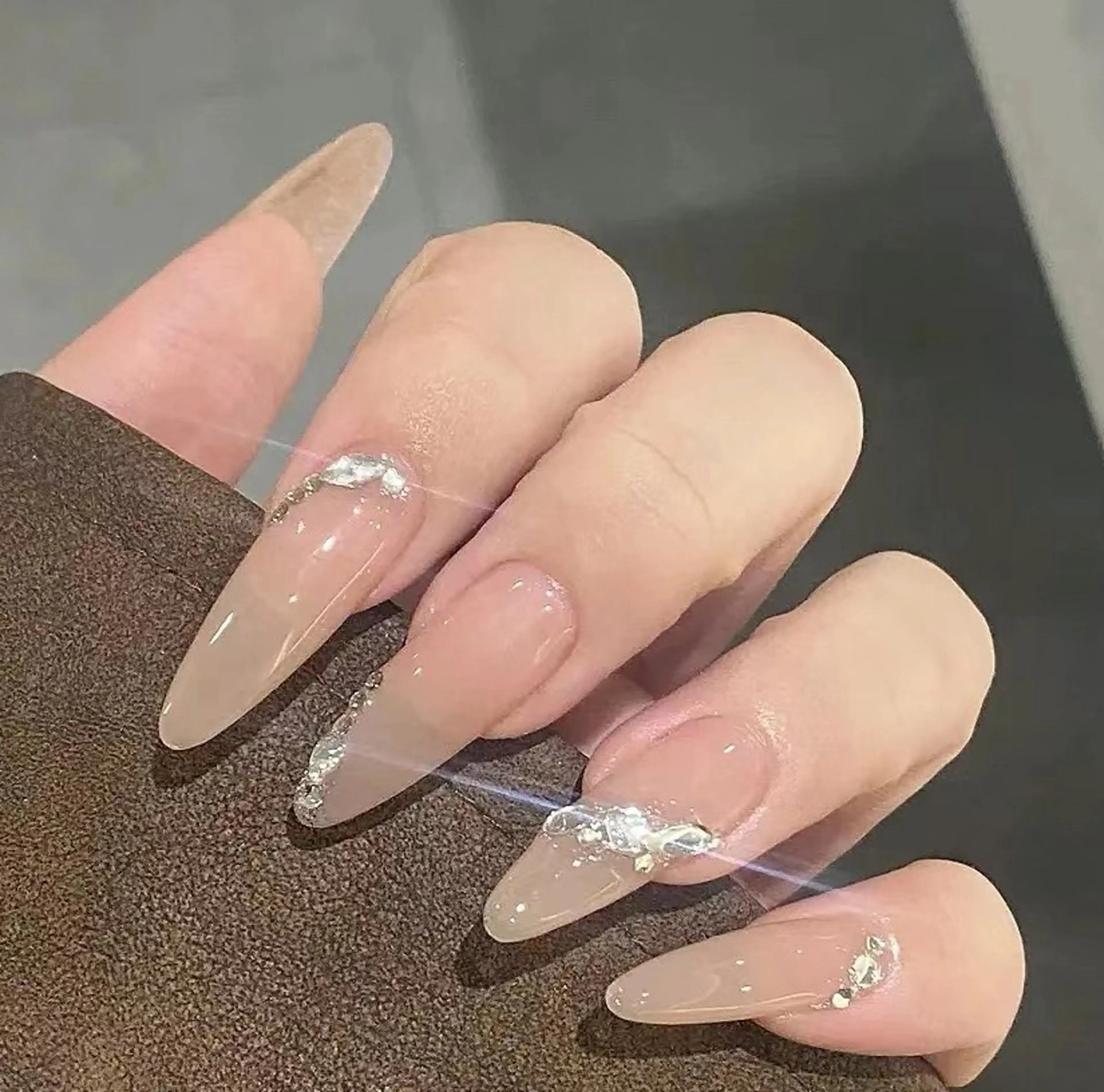 ネイル MoonNail ユリ🌸のネイルデザイン