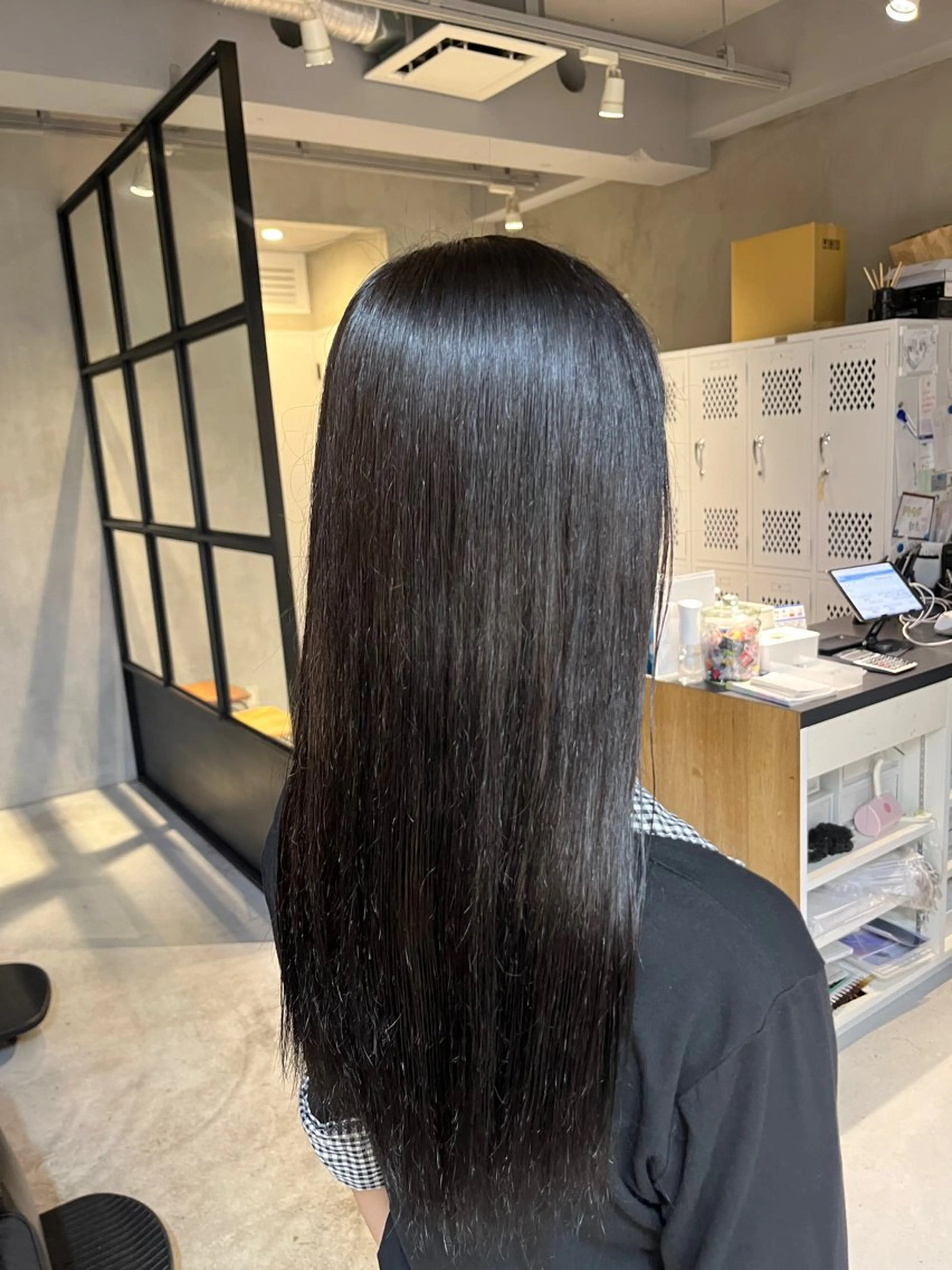 セミロング カラー ブラウンカラー ダークブラウン ヘアカラー elima 調布所属・ちせ/ 透明感カラー /調布˚ 🦢₊✧のヘアスタイル