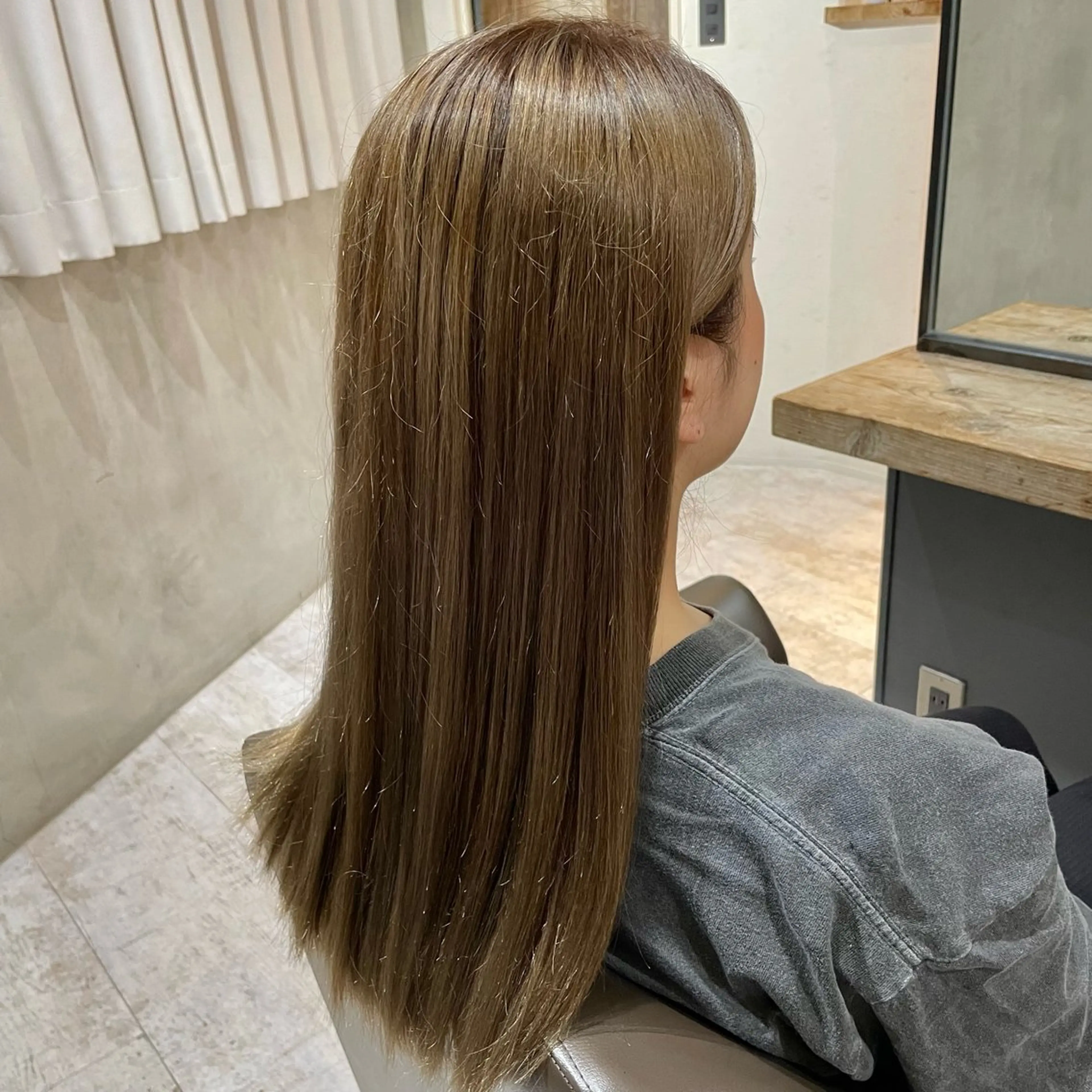 ロング カラー ヘアカラー ハイトーンカラー/メ ンズカット/舘山優羽のヘアスタイル