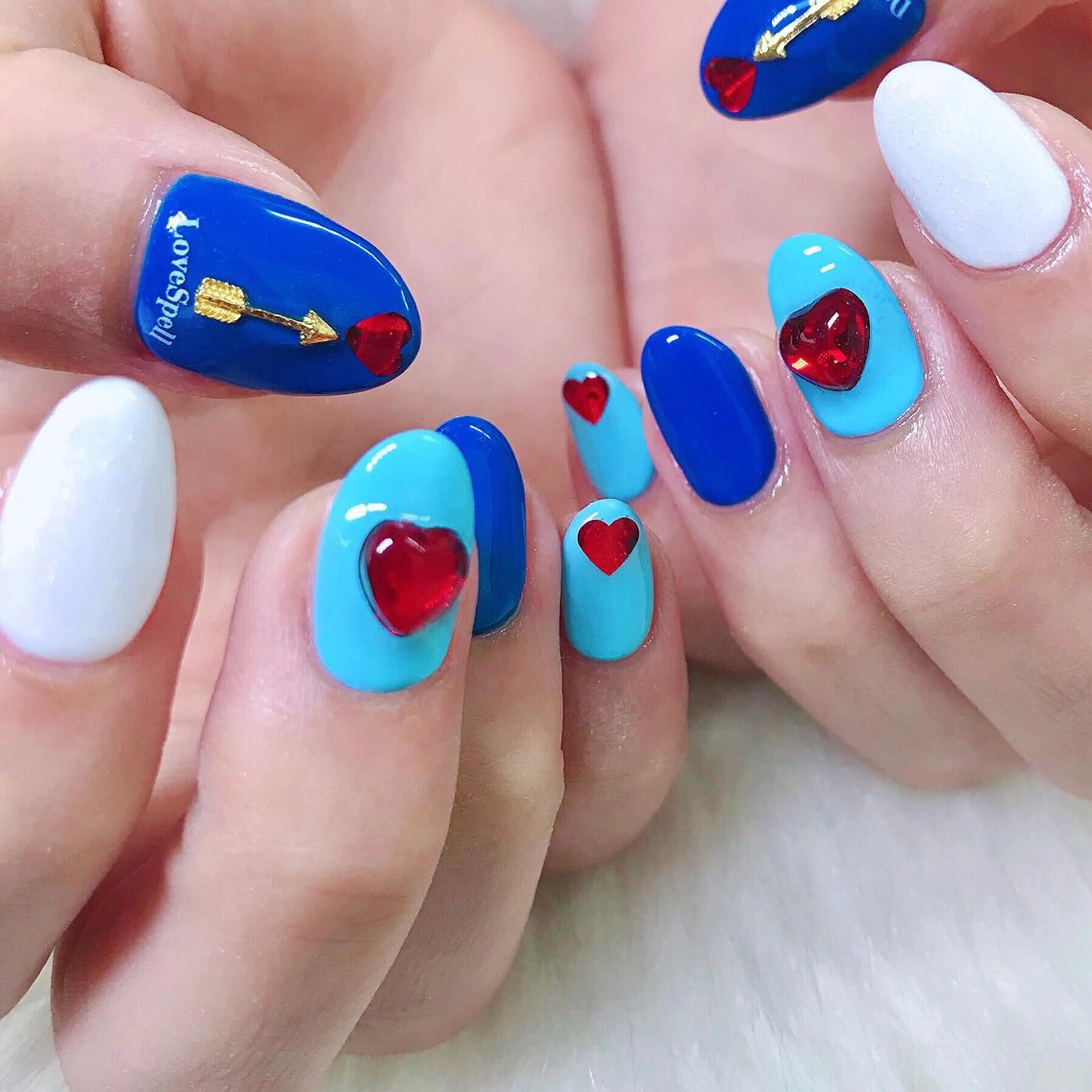 ネイル NOIROUGE所属・NOI ROUGEのネイルデザイン