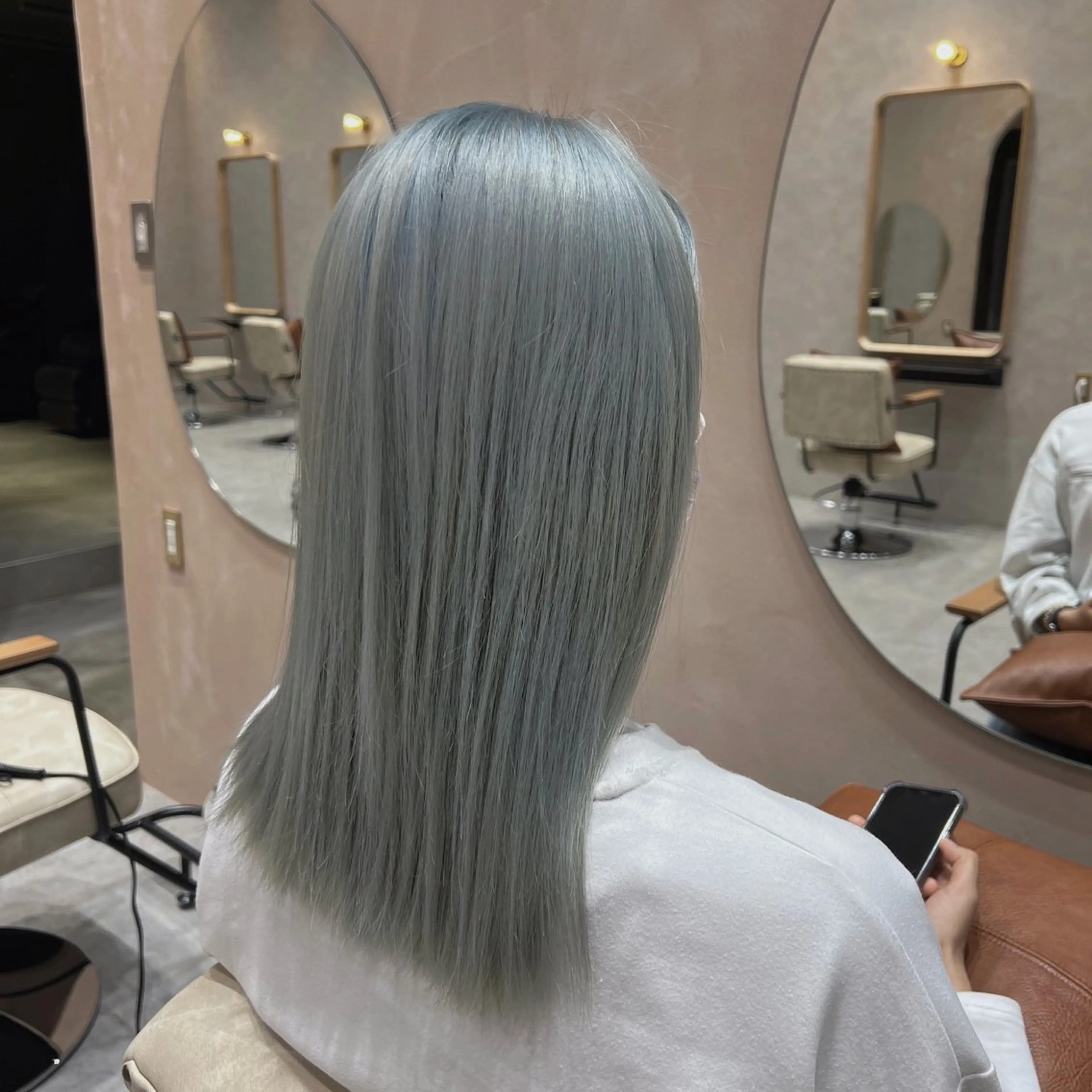 ミディアム カラー 透明感/ベージュ /kazui🐈のヘアスタイル