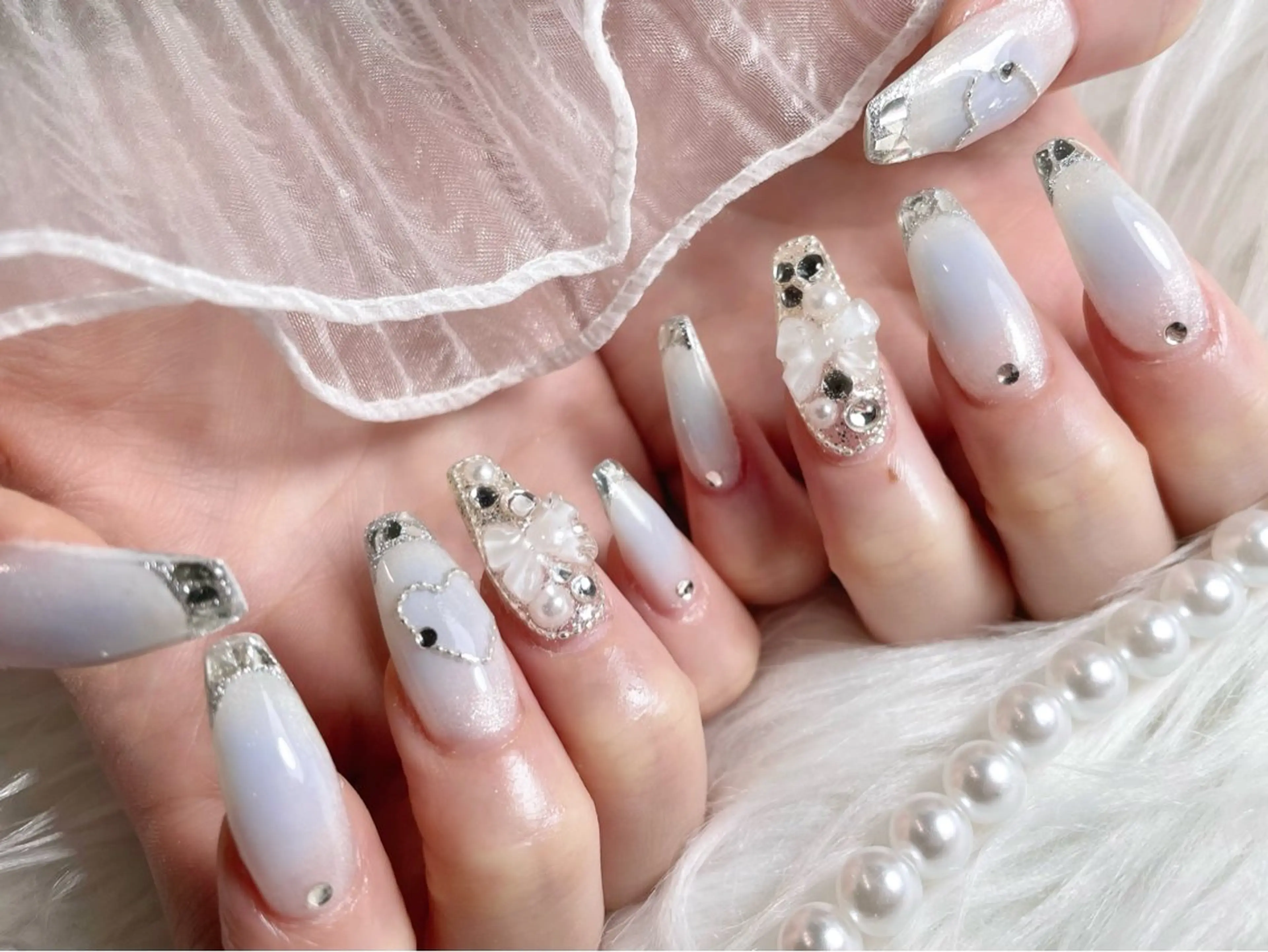 ネイル チークネイル フレンチネイル ジェルネイル ガラスフレンチ ロングネイル ハンドネイル ゆりか ジョアアンジェ福島のネイルデザイン