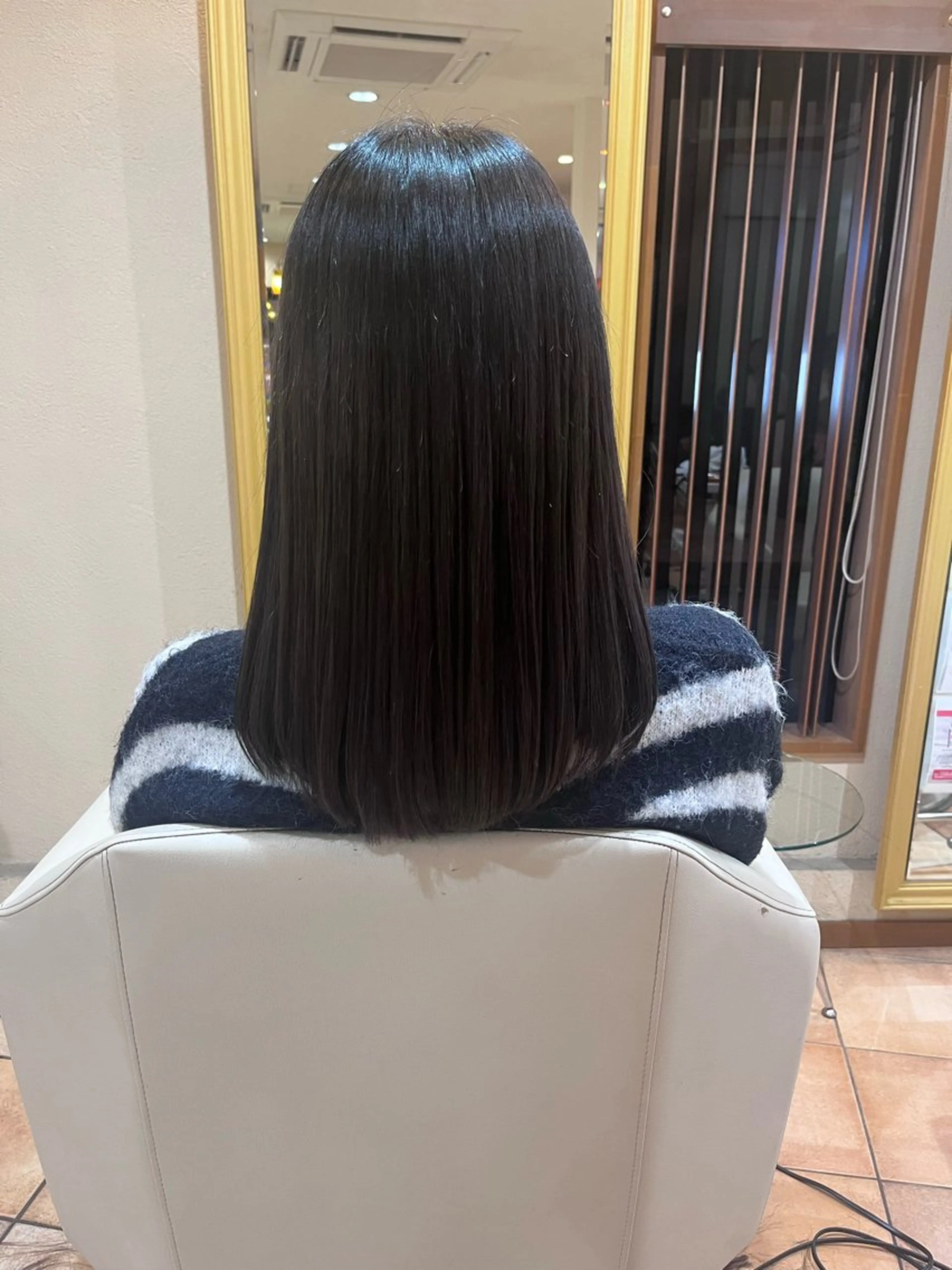 ミディアム 🦋ヘアセット募集中 ￤ナナカ🦋のヘアスタイル