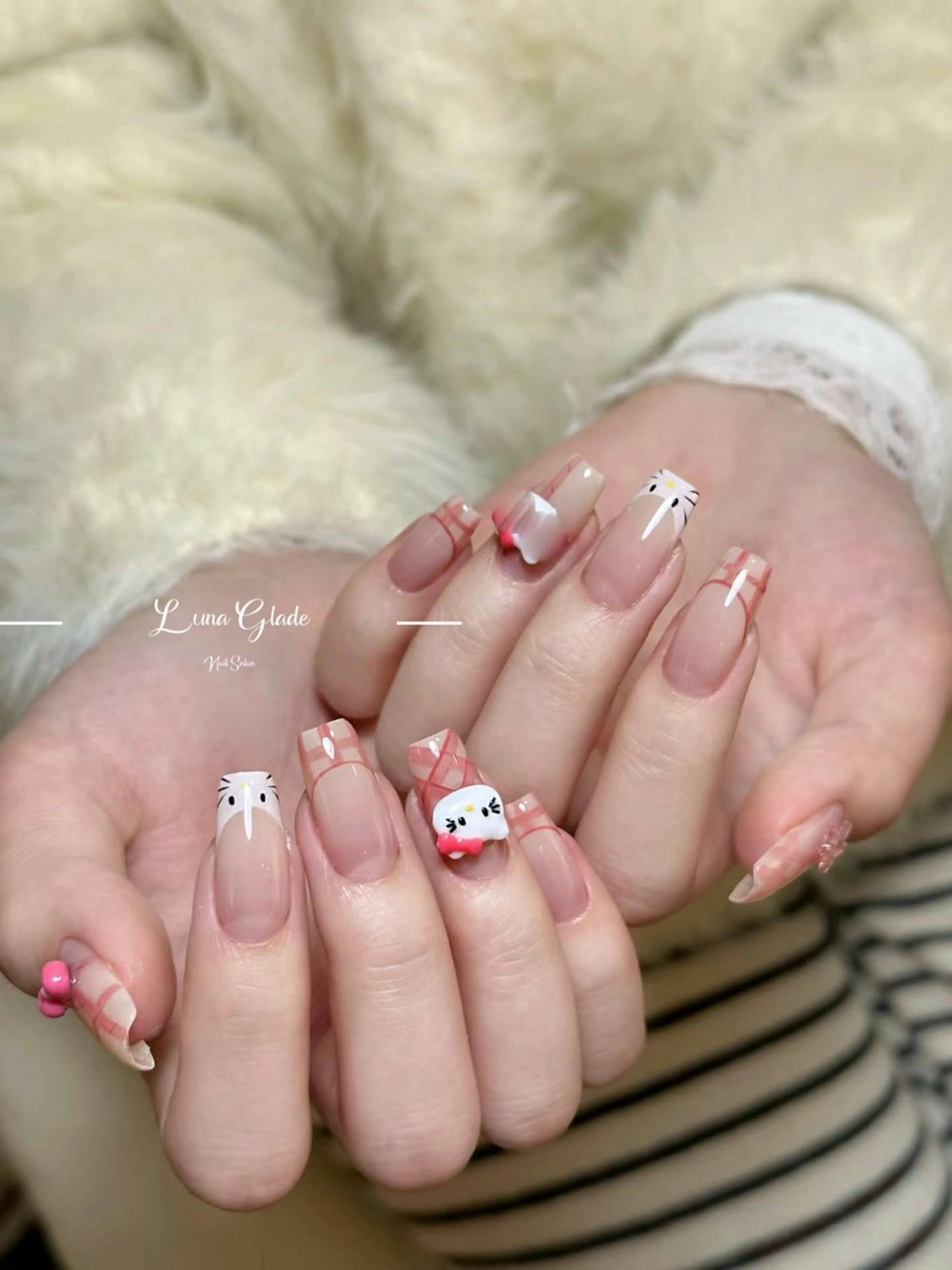 ネイル ハンドネイル Luna Gladeのネイルデザイン