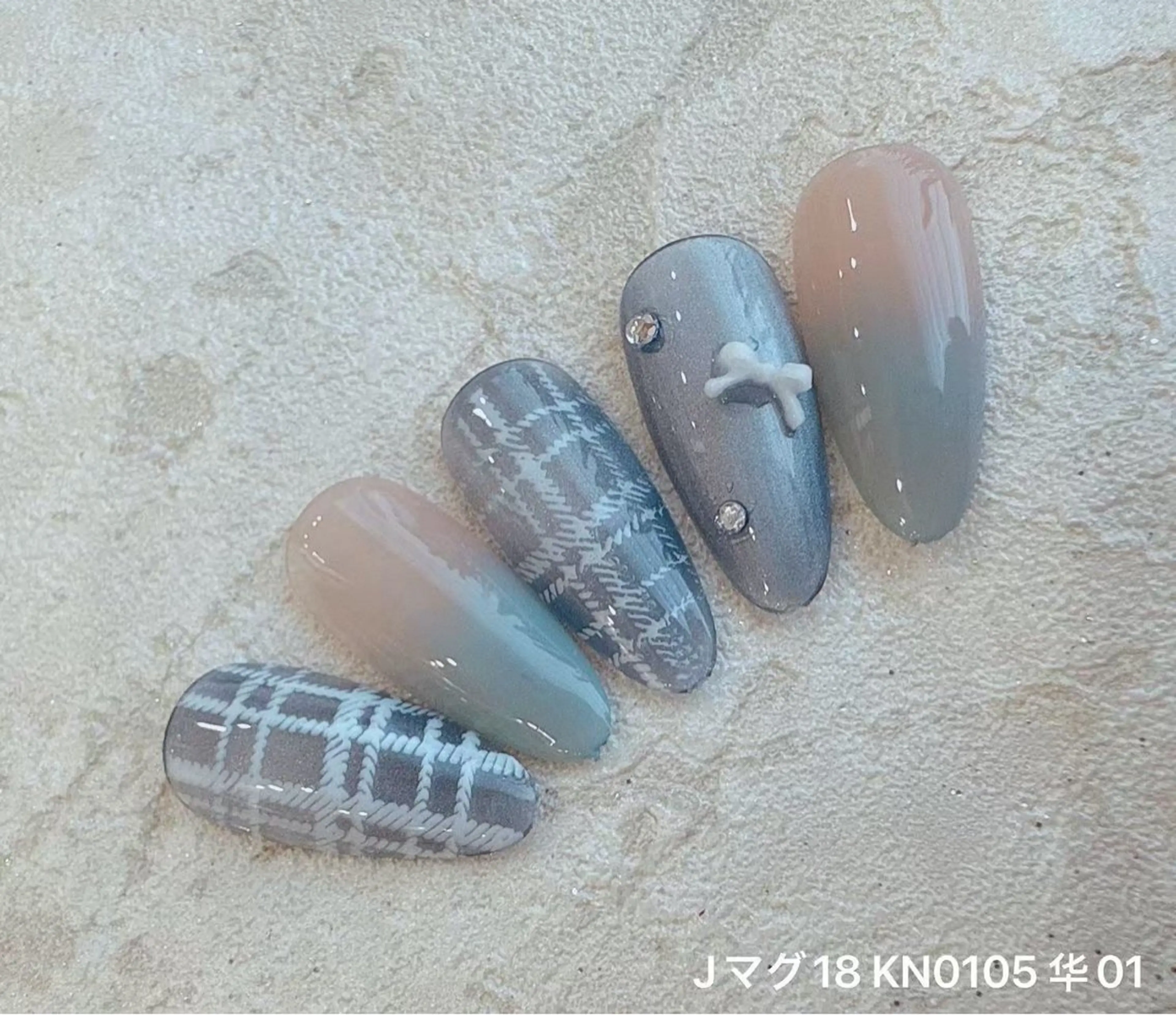 ネイル にな ネイルのネイルデザイン