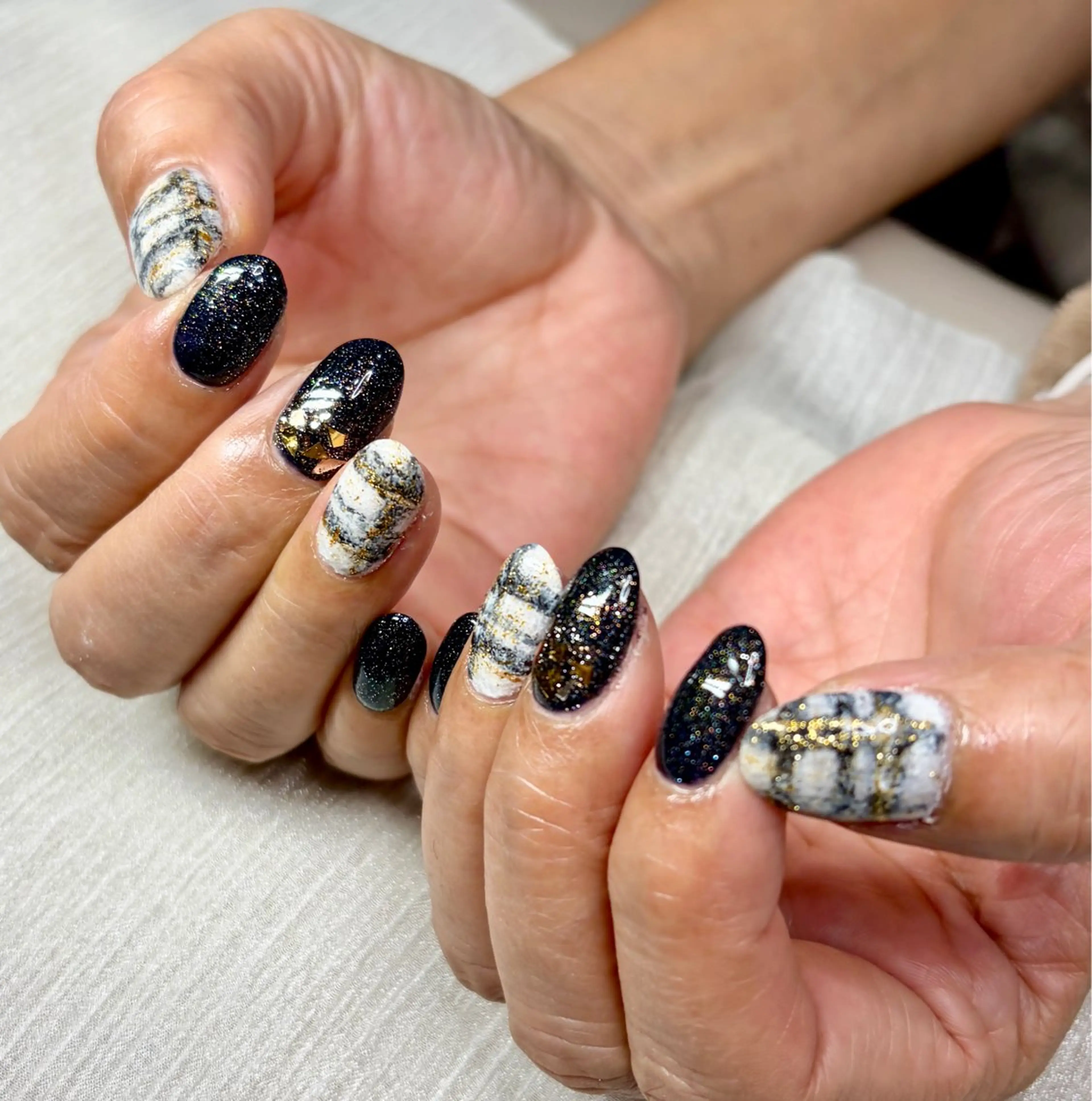 ネイル nailroom HARU.のネイルデザイン