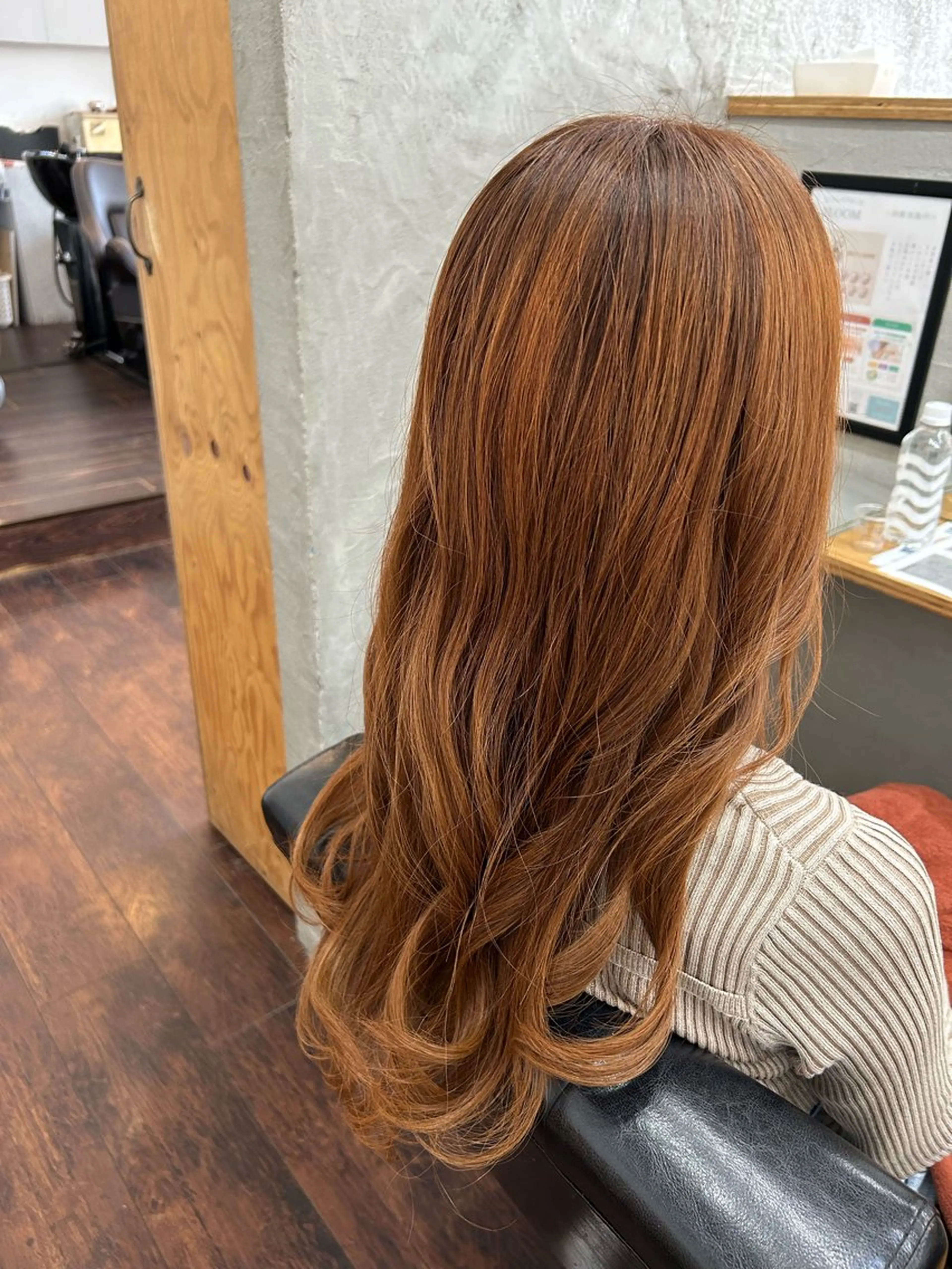 ロング カラー ブリーチ ブリーチなしカラー オレンジ ヘアカラー 酸性ストレート/ ボブ/暖色/リコのヘアスタイル