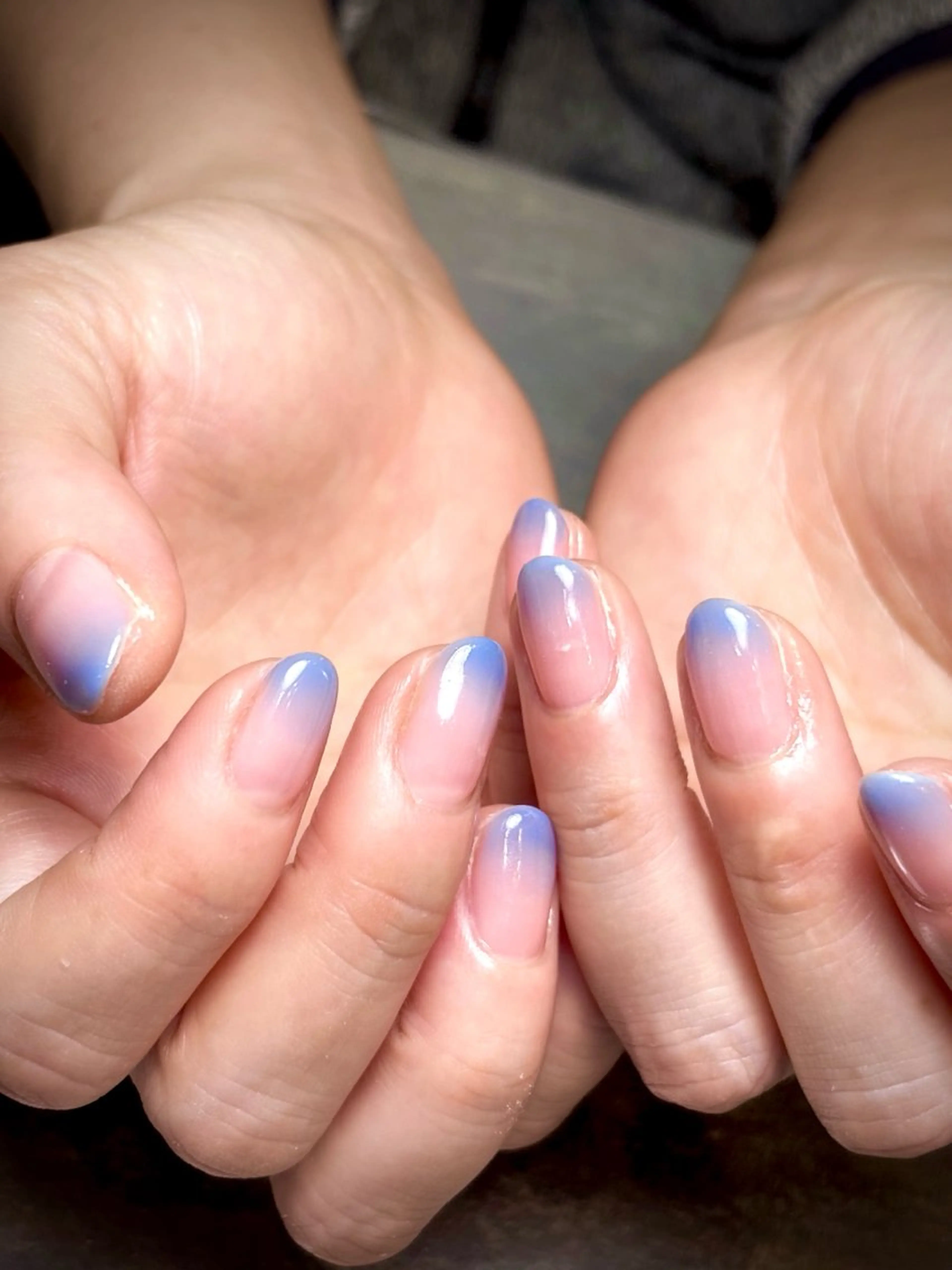 ネイル グラデーション ハンドネイル 鈴木 誉のネイルデザイン