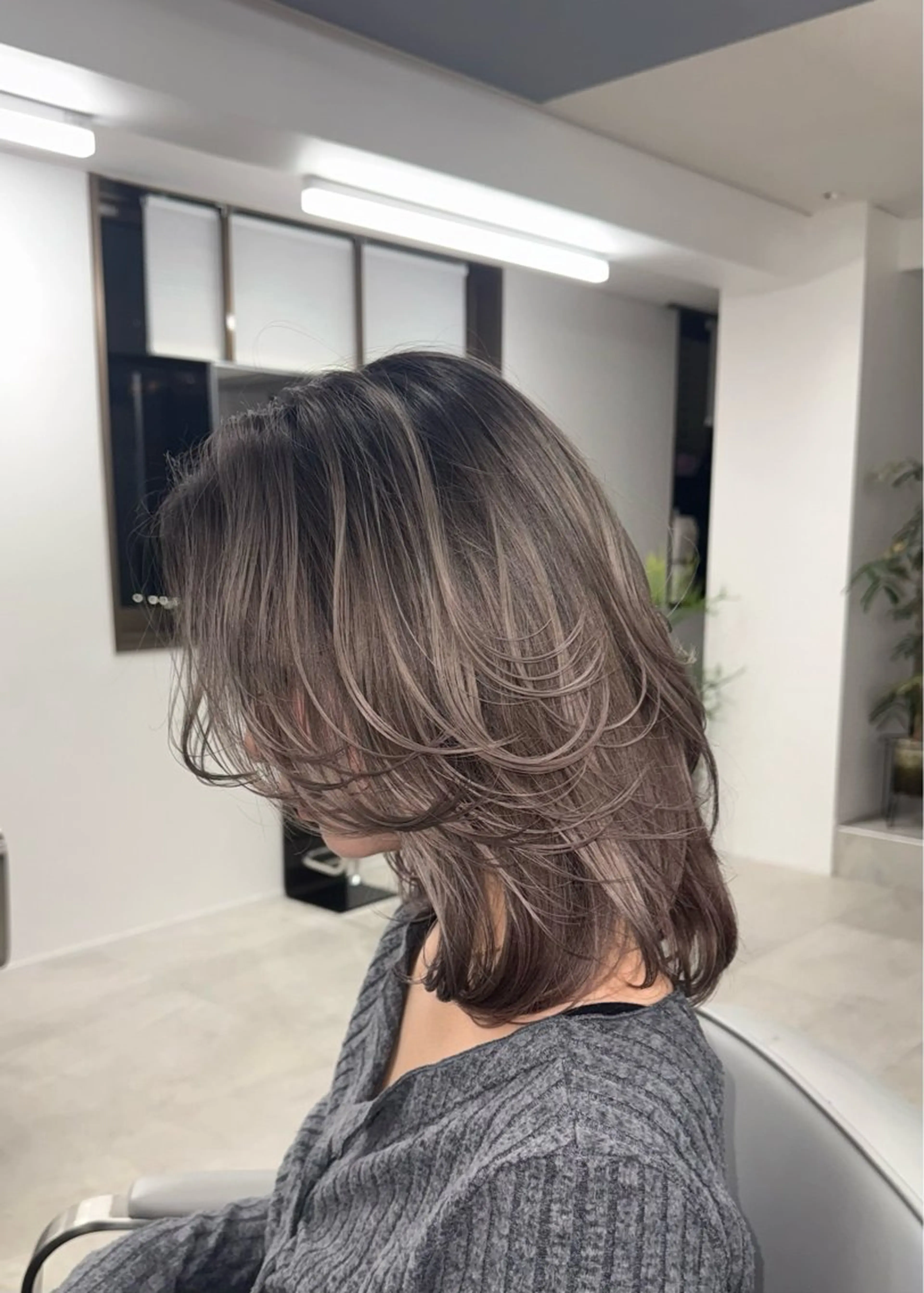 ミディアム yuna/透明感 カラー/エクステのヘアスタイル