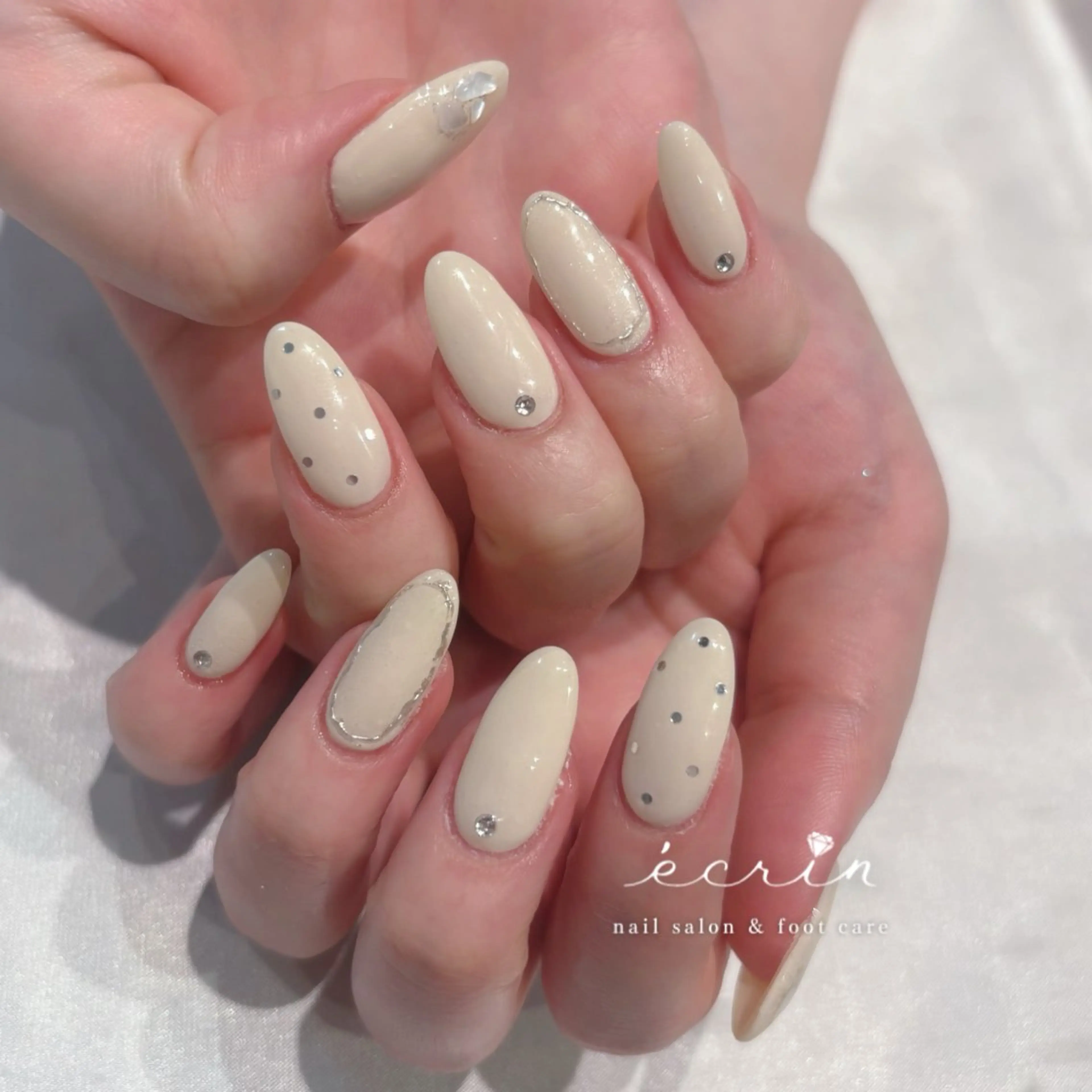 ネイル ecrin エクラン Haruka🌼のネイルデザイン