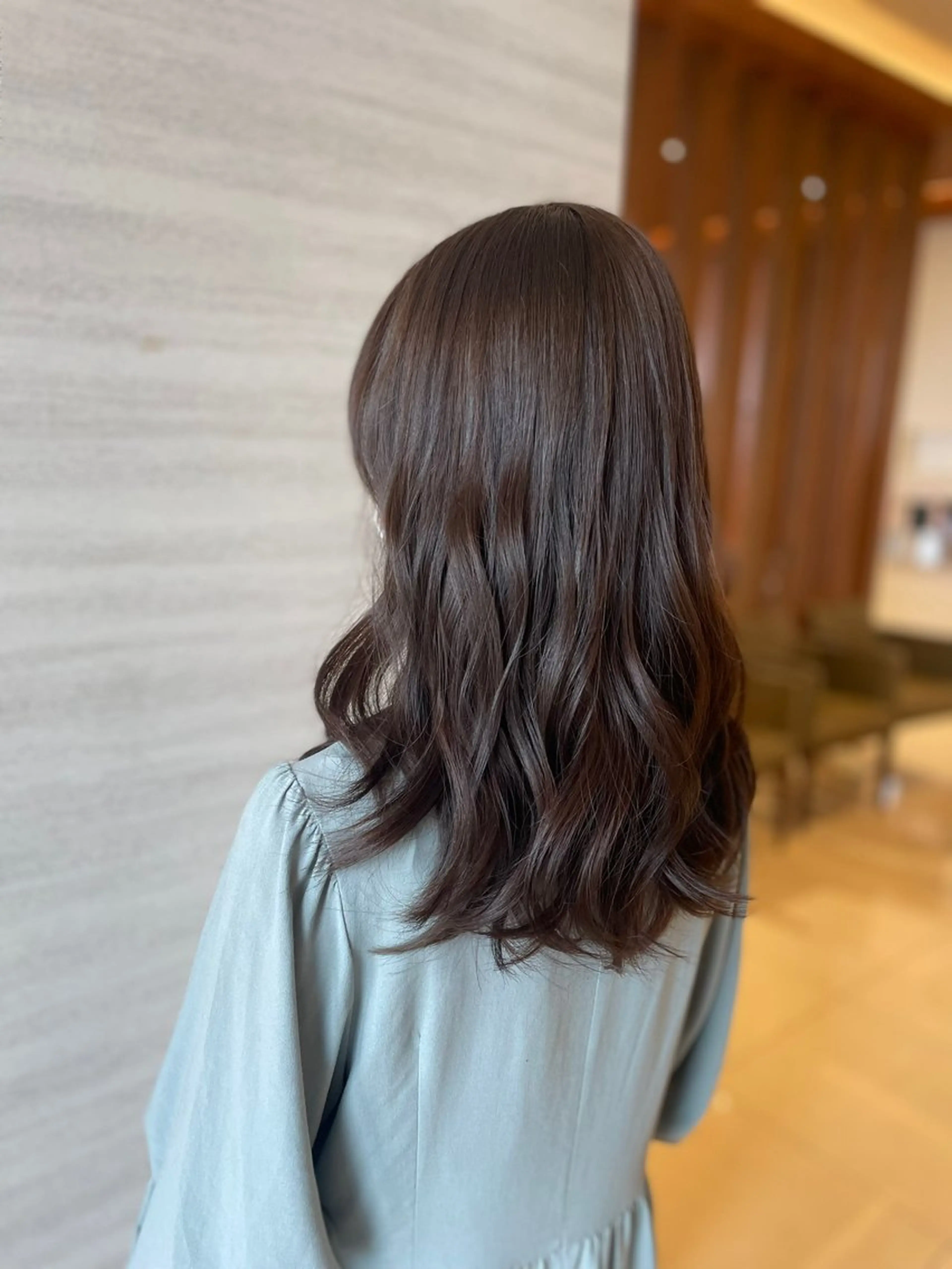 ミディアム カット ヘアカラー トリートメント 仙石 愛のヘアスタイル