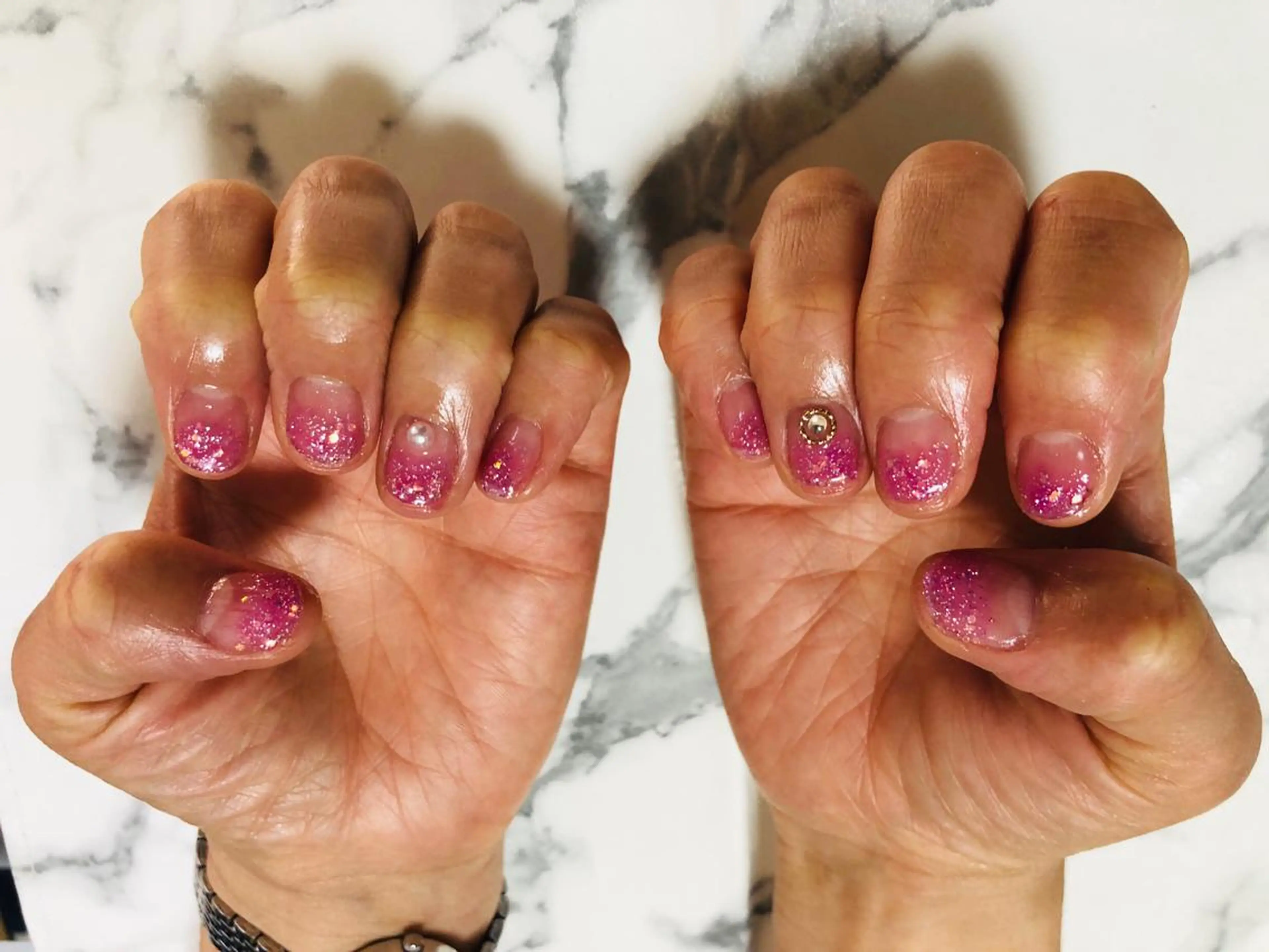 ネイル グラデーション ラメ(グリッター) ラメグラデーション 完全個室salon k.nailのネイルデザイン