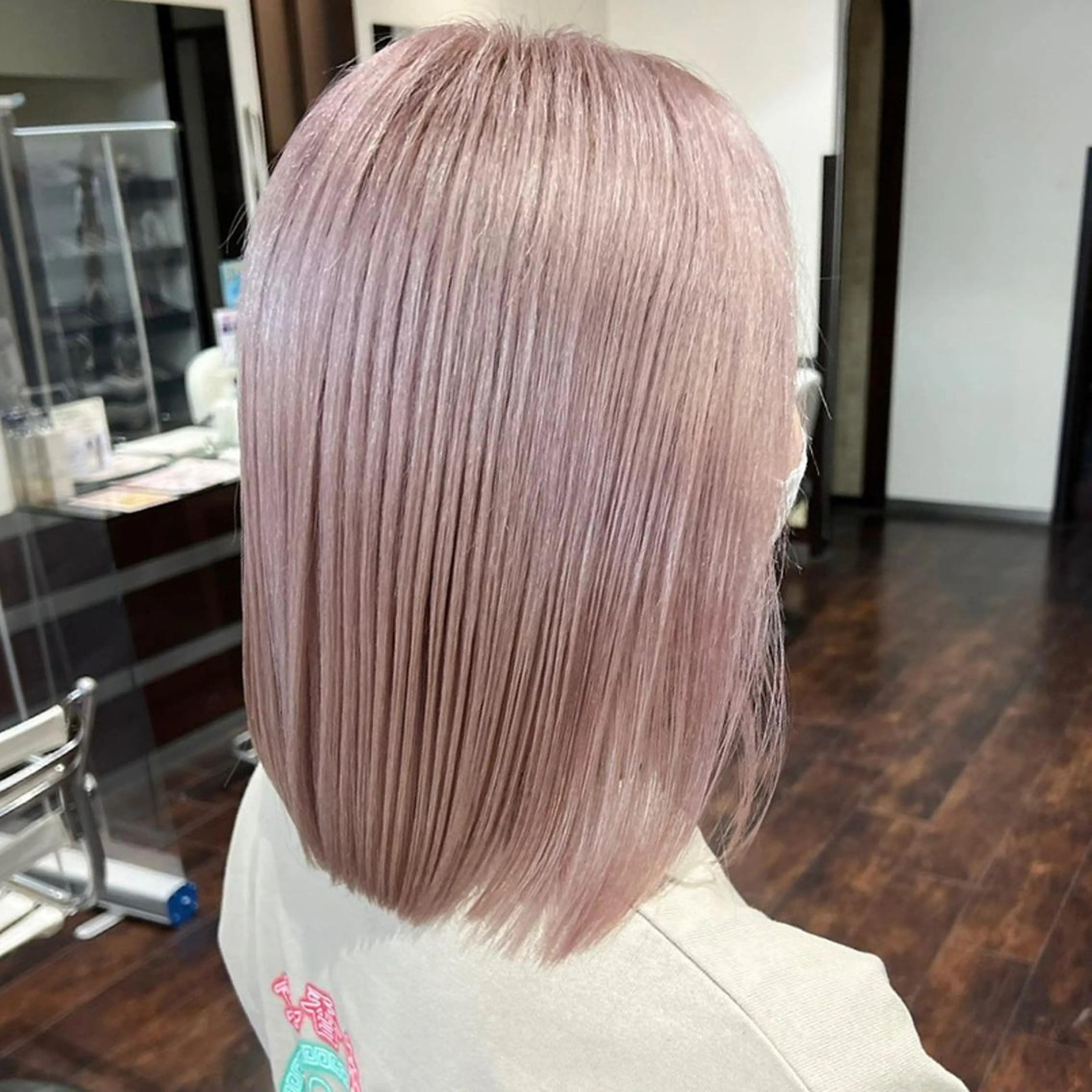 カラー 🍏すがの みき🍏のヘアスタイル