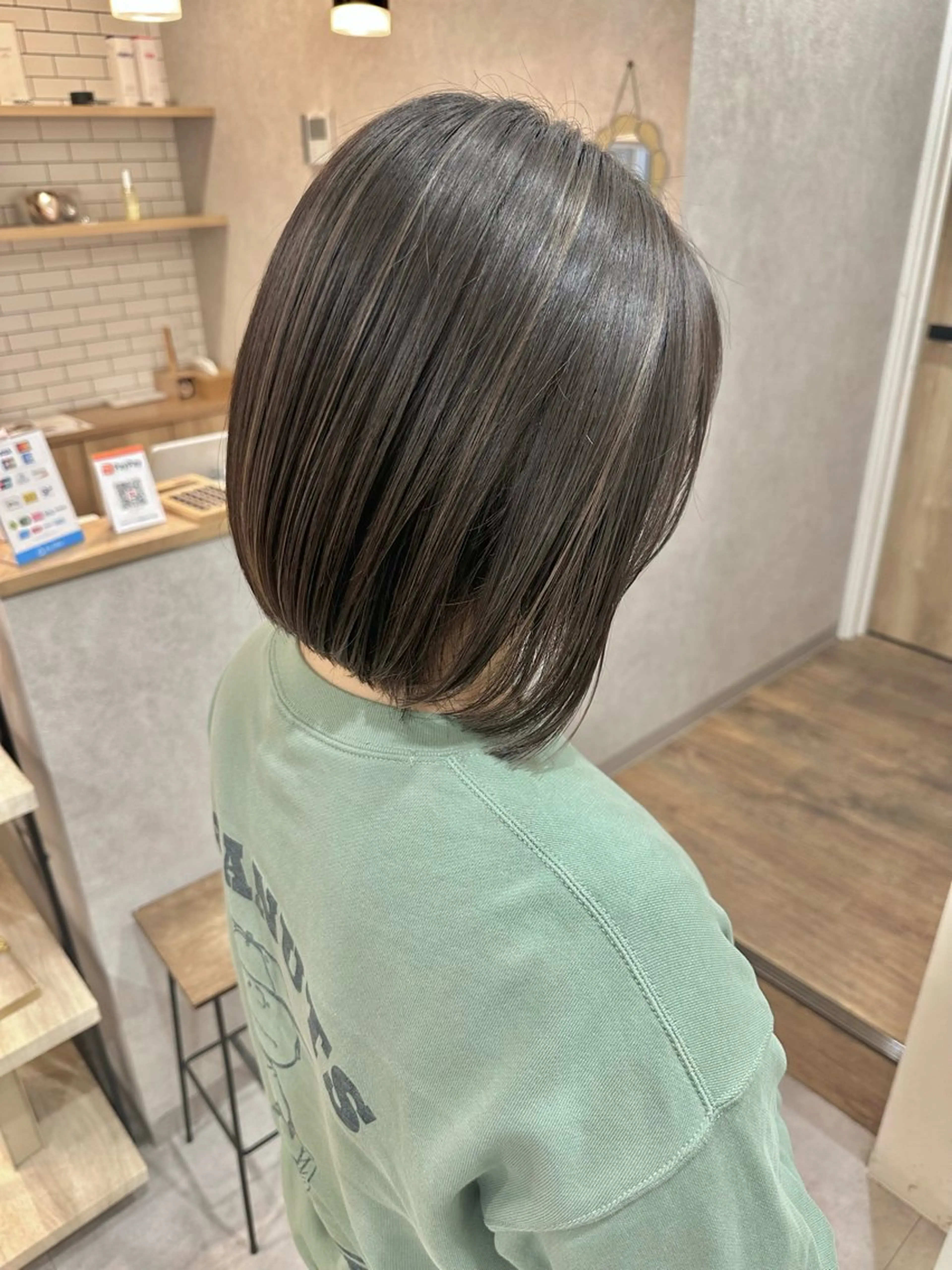 ミディアム カラー ハイライトカラー ハイライト カット ヘアカラー 白髪ぼかしハイライト レイヤー川口　元気のヘアスタイル