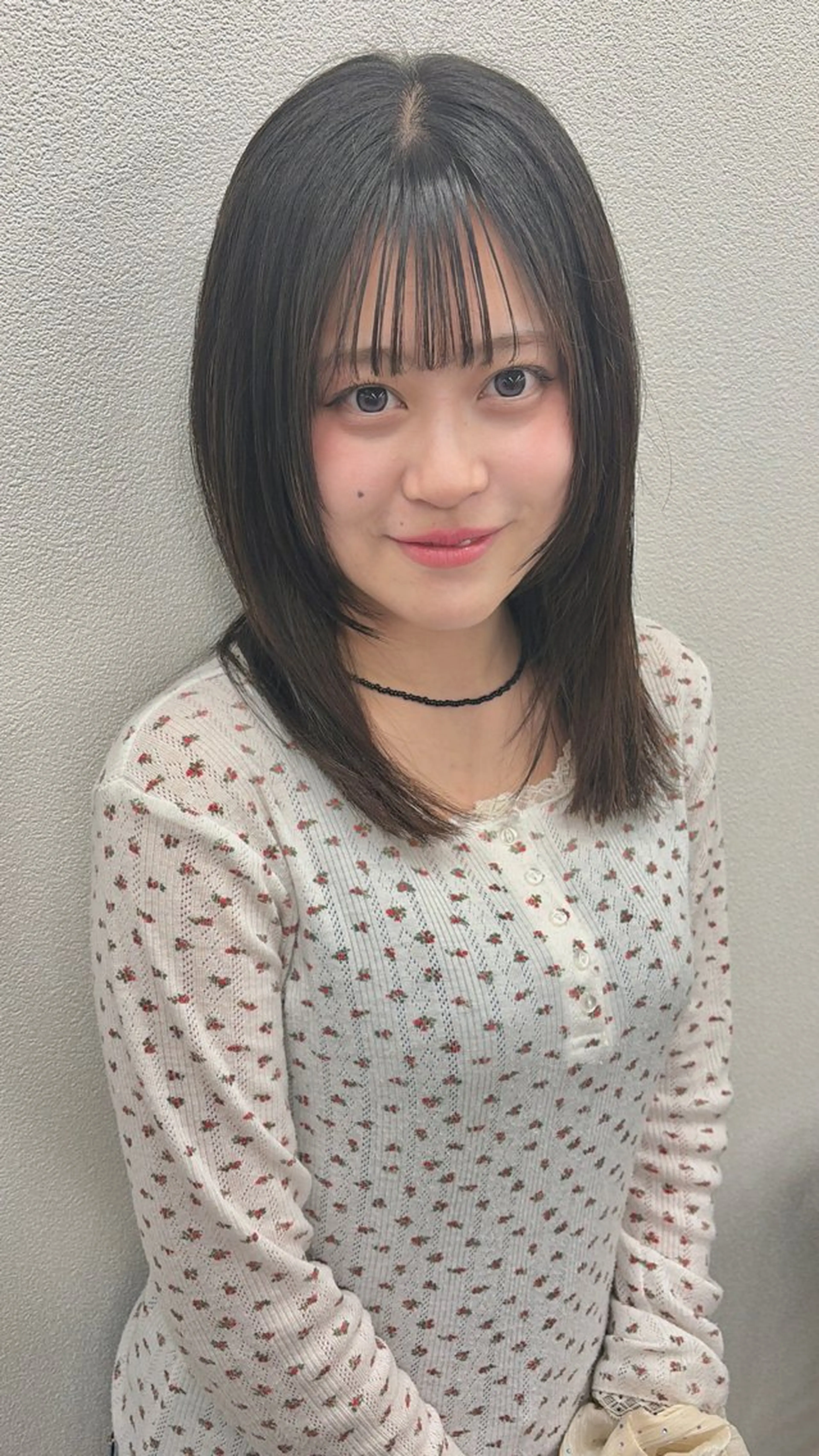 ミディアム ririka/ 透明感カラーのヘアスタイル