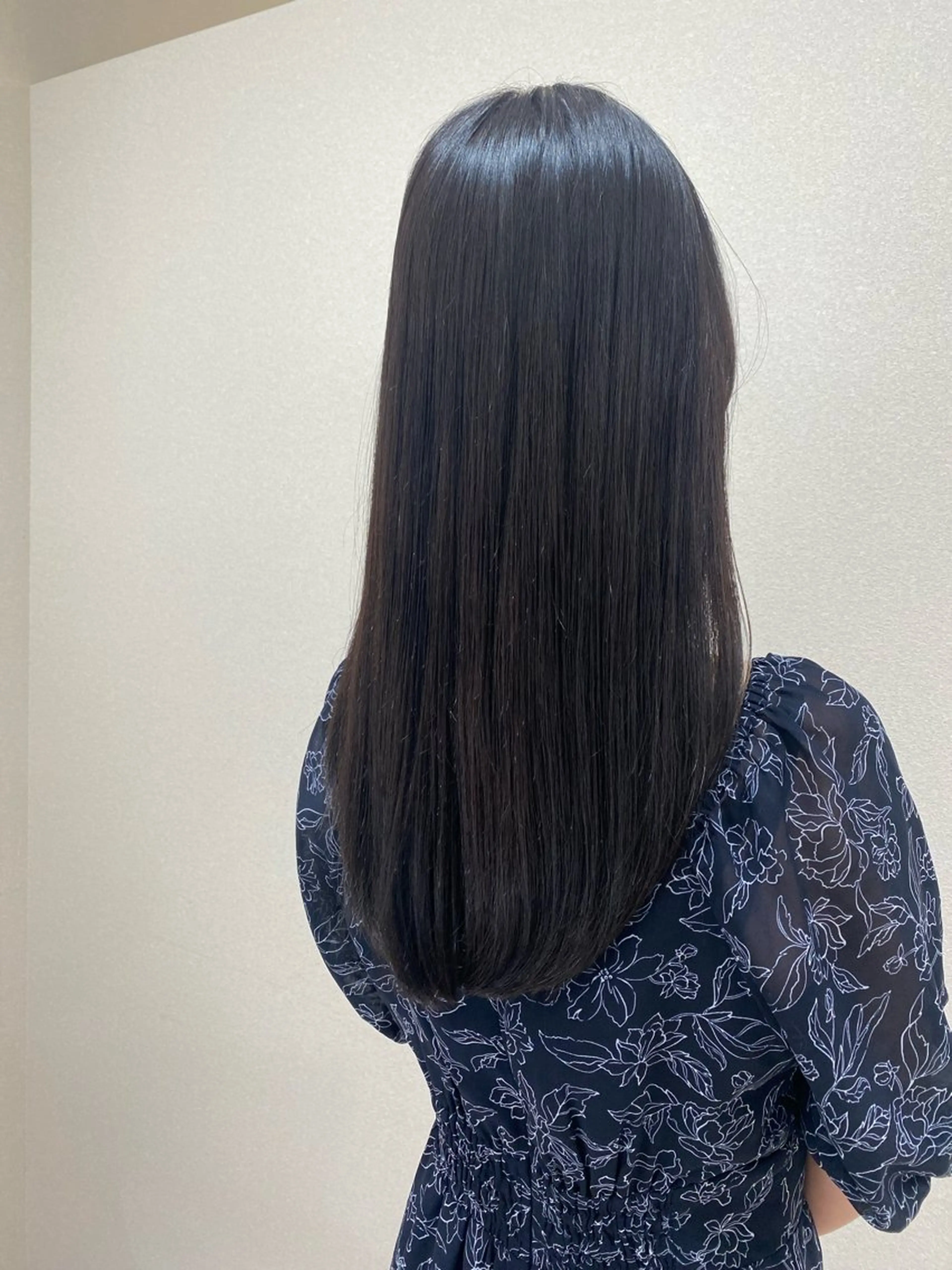 ロング カラー カット ヘアカラー 縮毛矯正 トリートメント 🌿縮毛矯正/ 髪質改善🌿コバヤシのヘアスタイル