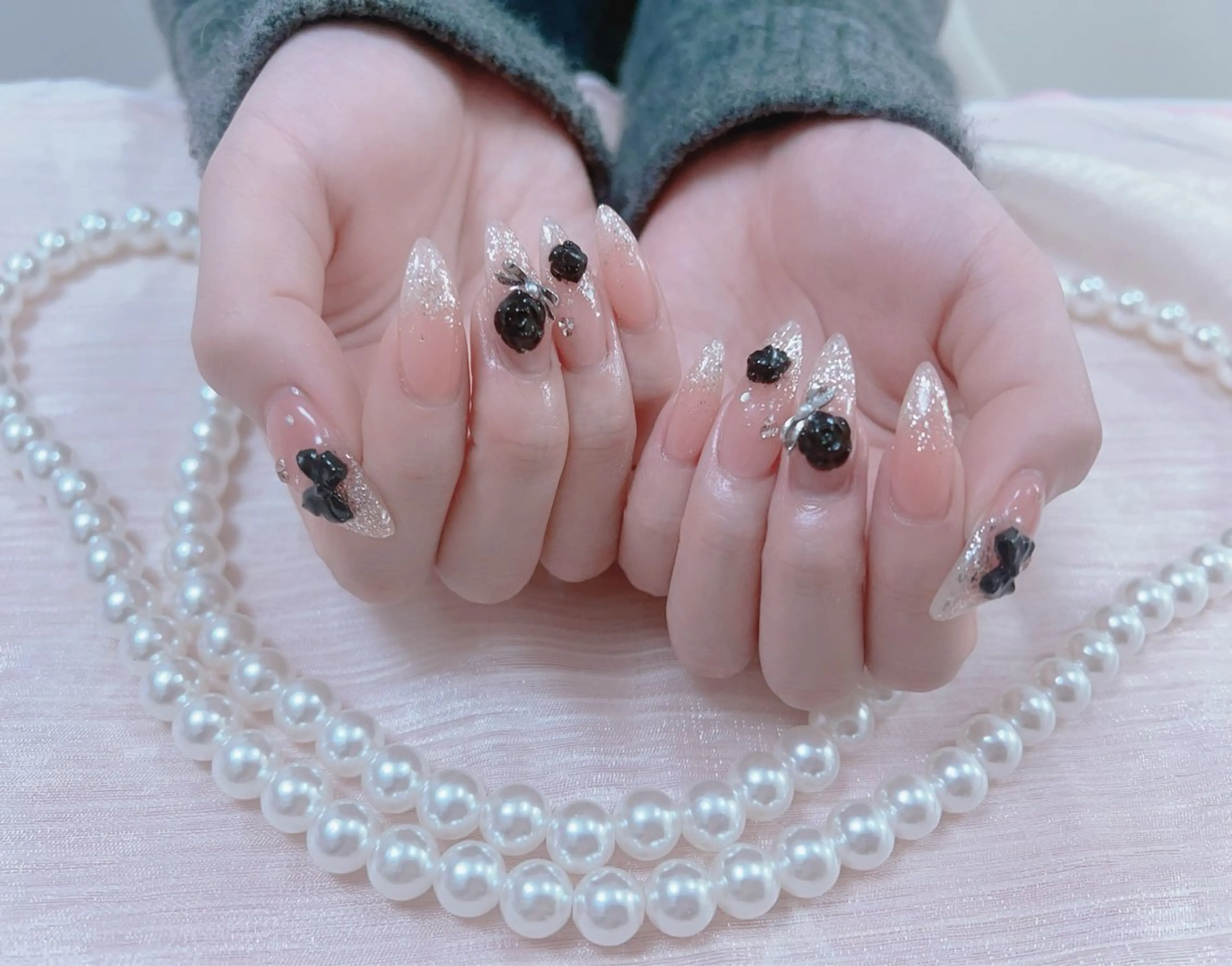 ネイル はぴねす所属・横浜 美夢のネイルデザイン