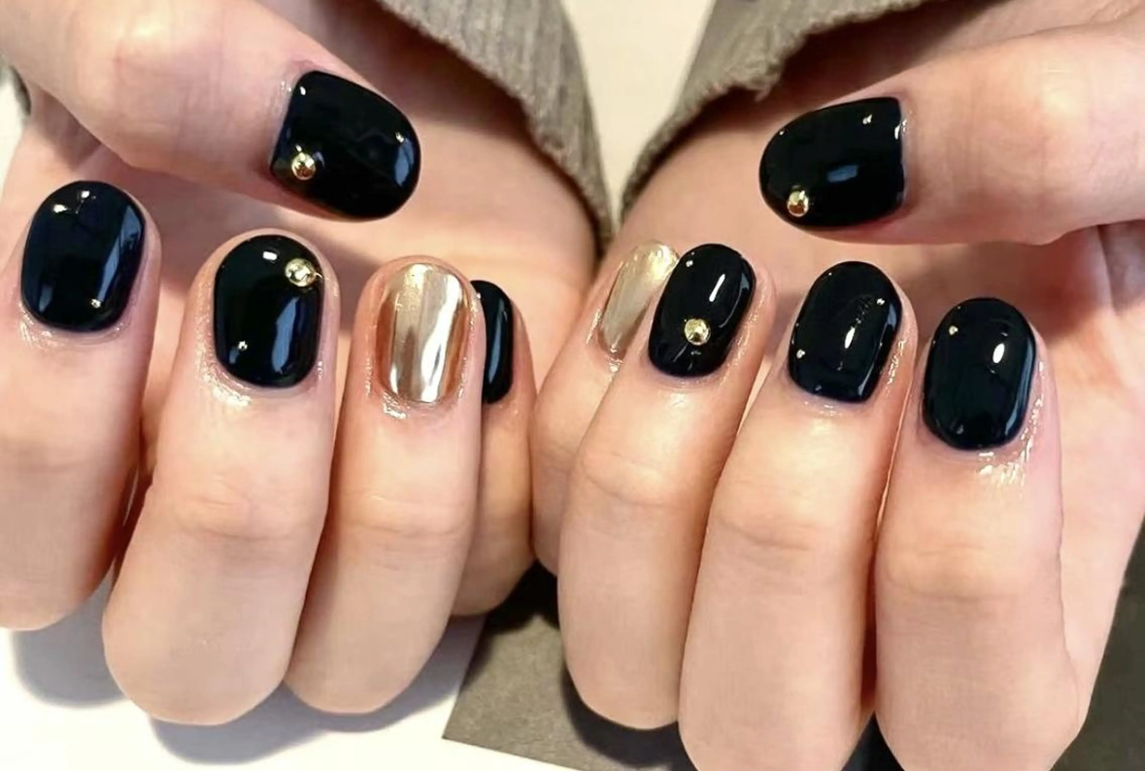 ネイル VIVIAN リサのネイルデザイン