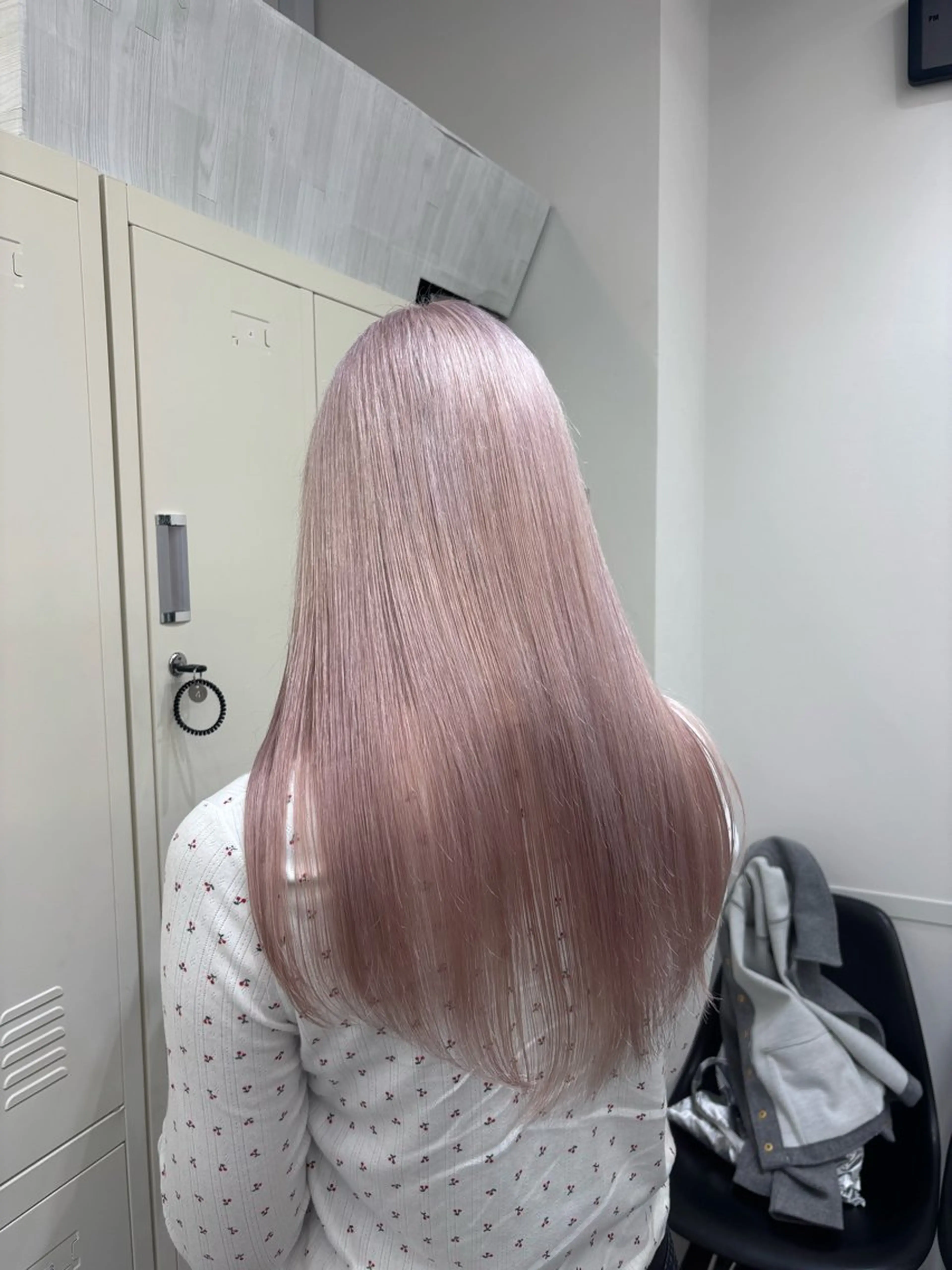 カラー ヘアカラー カット￥1100 🎀Yuri︎のヘアスタイル