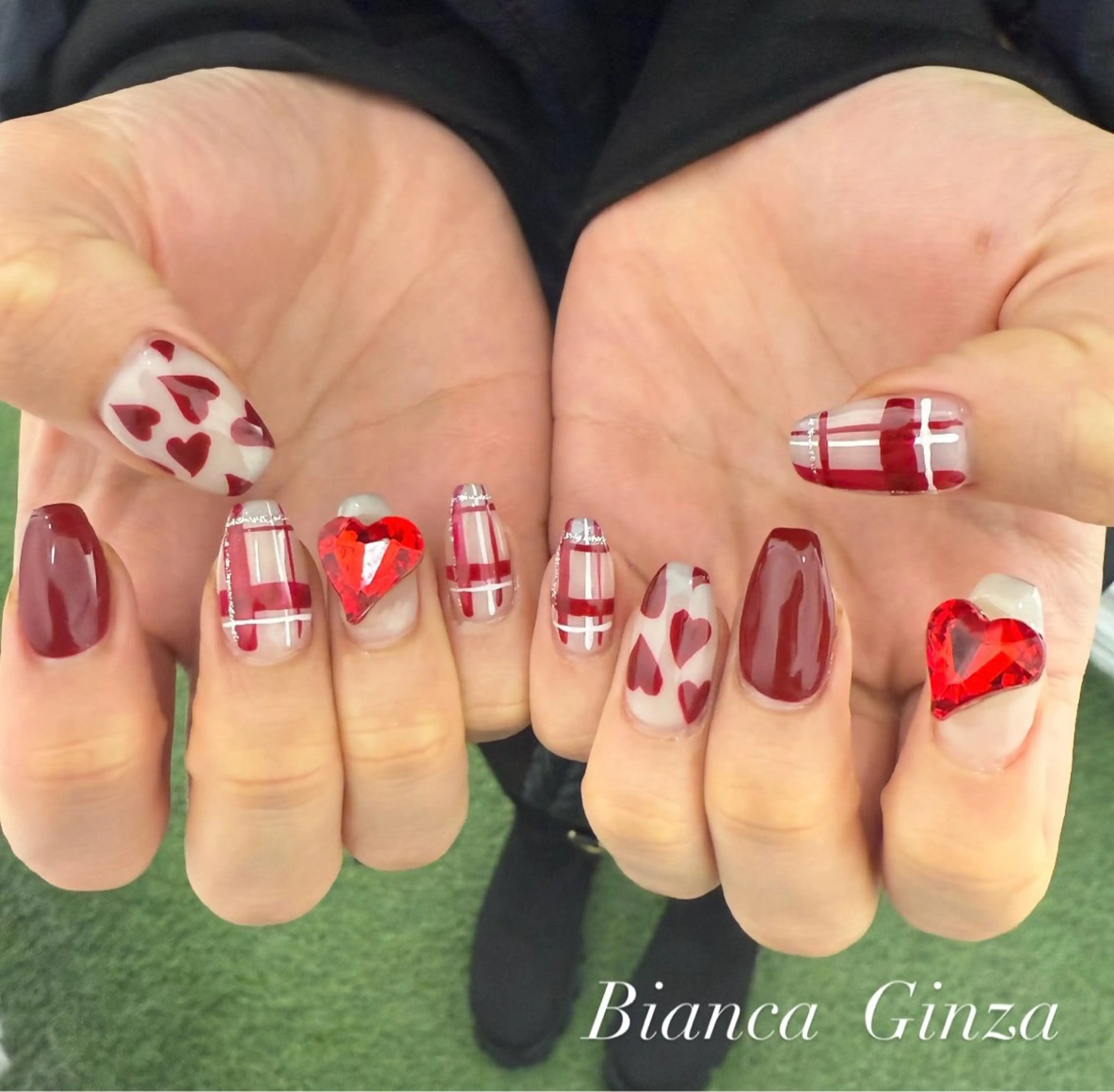 ネイル Bianca  銀座 Nagataのネイルデザイン